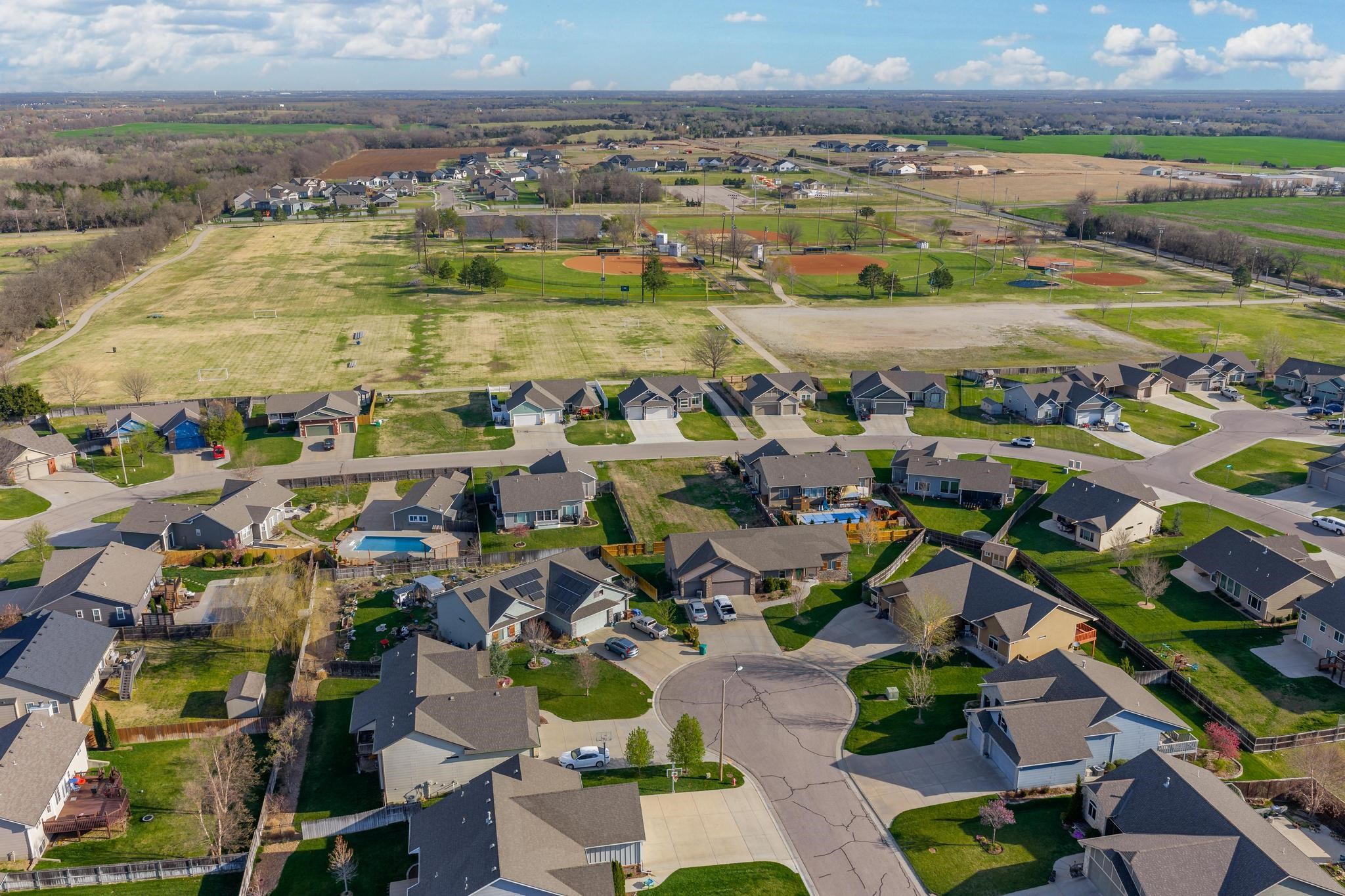 945 Ceder Brook Circle Mulvane KS 67110