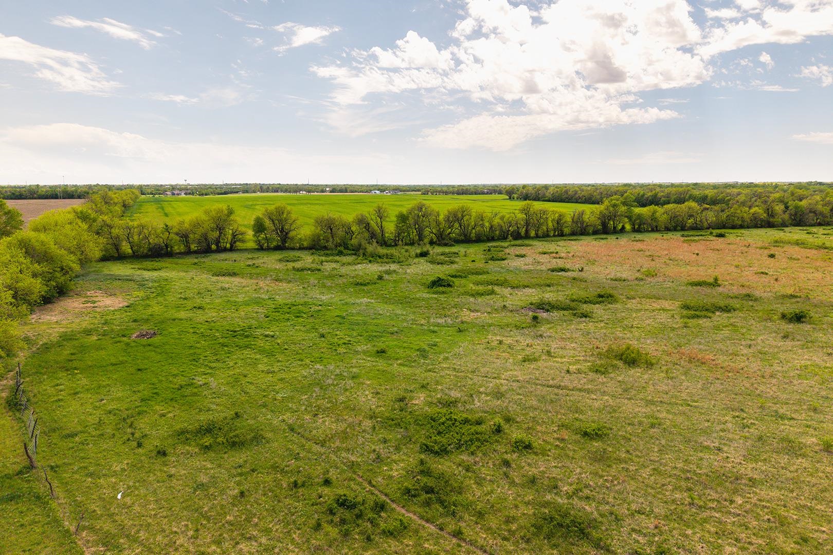 41+/- Acres At E 47th Street S & S 127th Street E Derby KS 67037