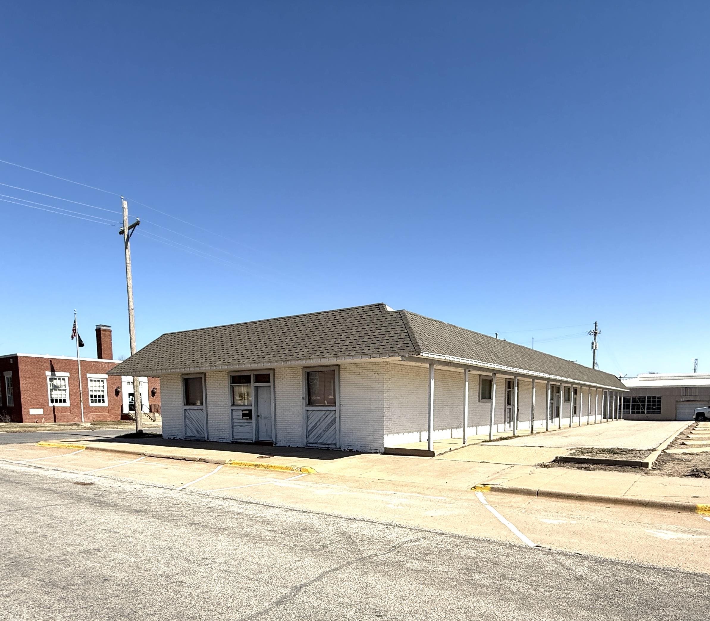 123 N Bluff Anthony KS 67002