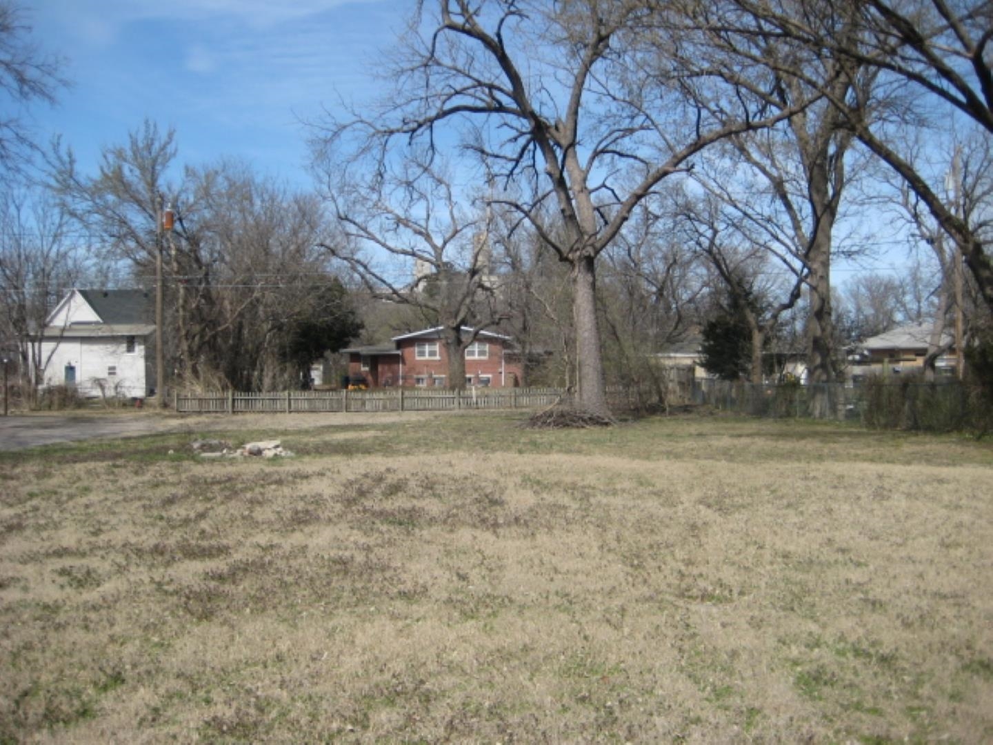 320 E 4th Street Newton KS 67114