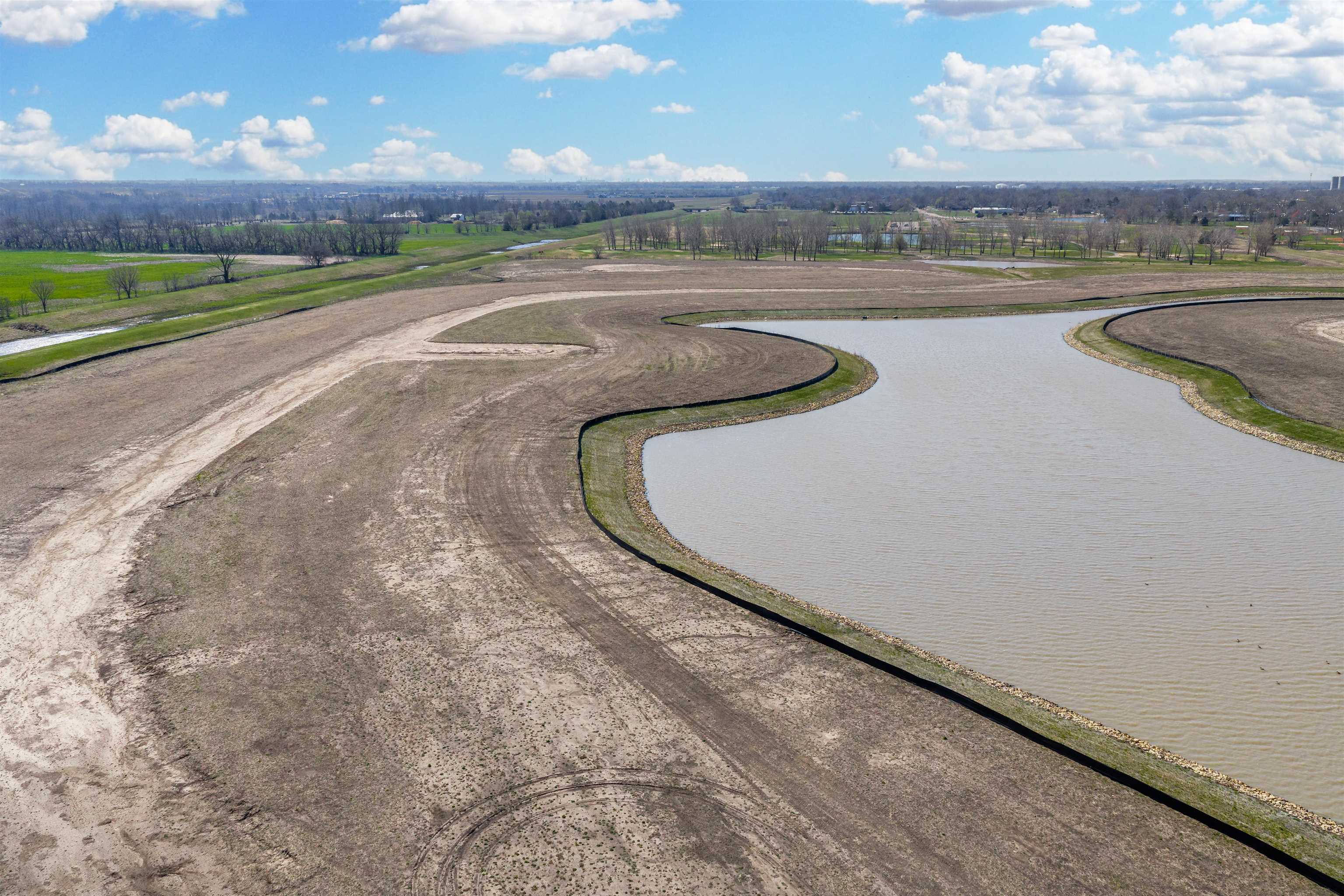 Lot 14 Blk A Harvest Place Addition Valley Center KS 67147