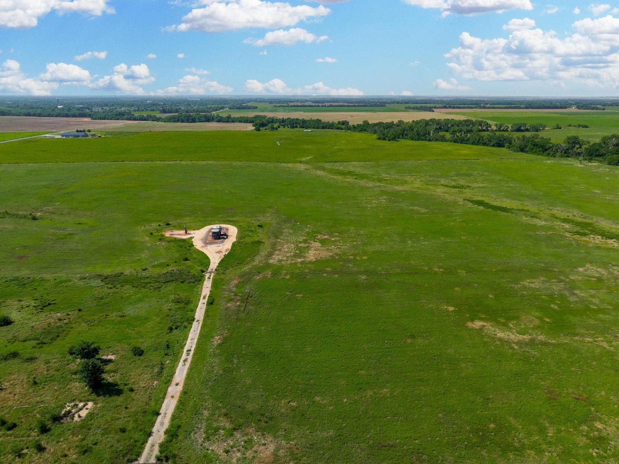0 SW Corner Of 391st & 15th Street Cheney KS 67025