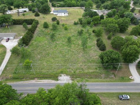 4477 S Pike Road Winfield KS 67156
