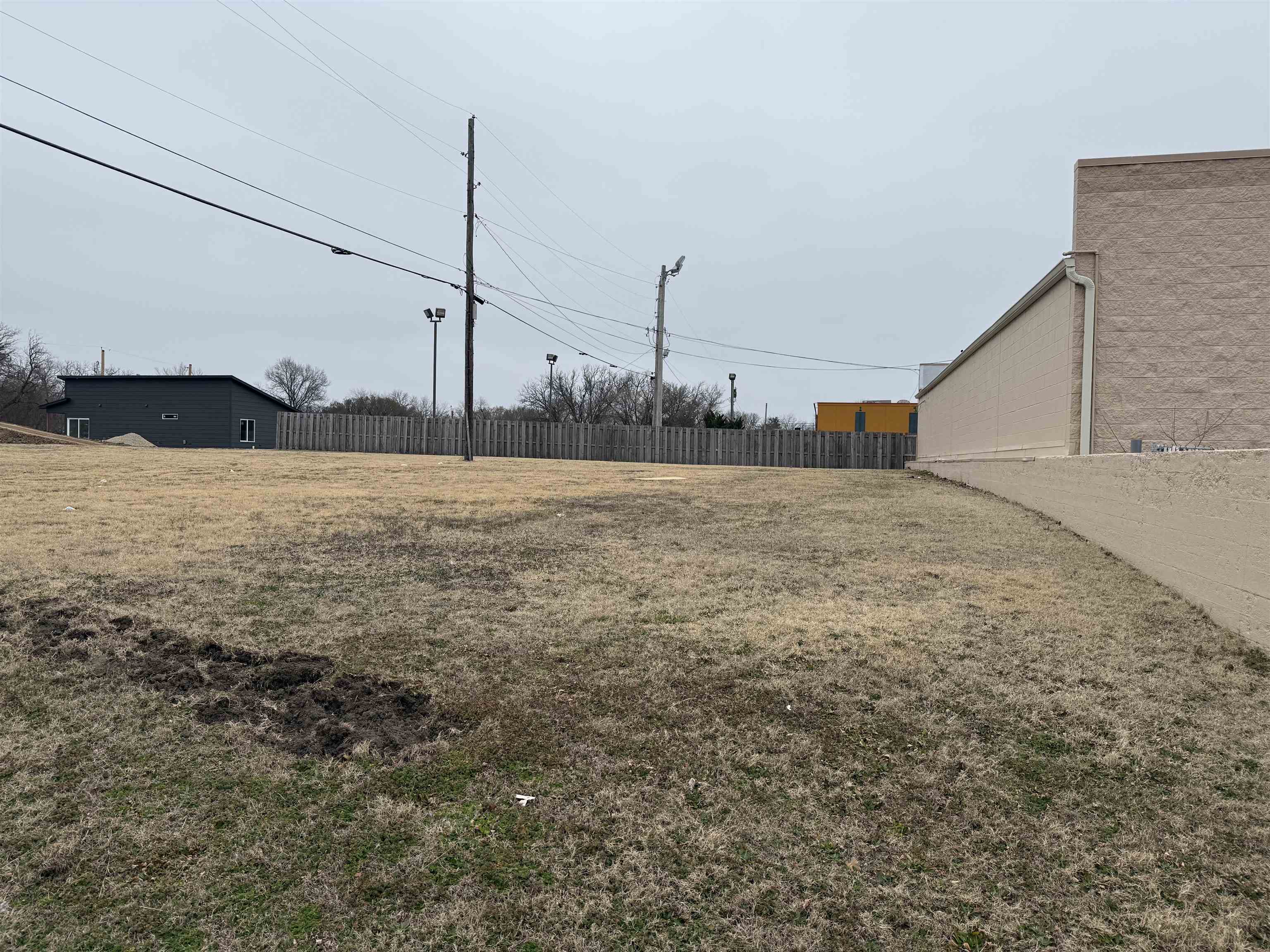 3213 E 13th Street N Wichita KS 67208