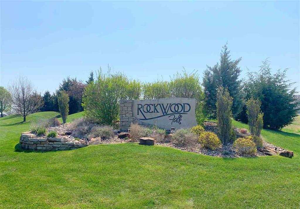 1180 N Countrywalk Street Rose Hill KS 67133