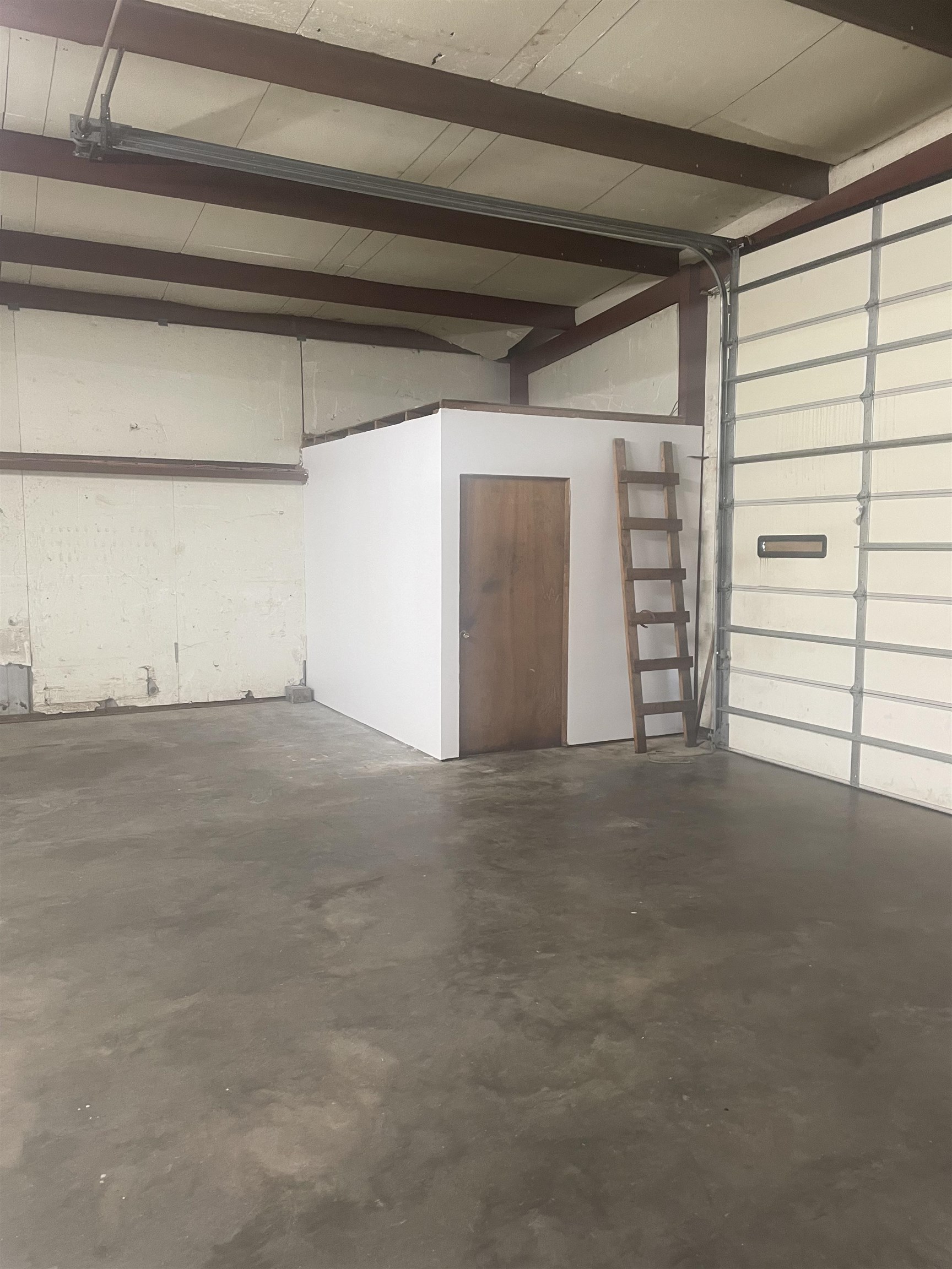 903 E 8th Street Harper KS 67058