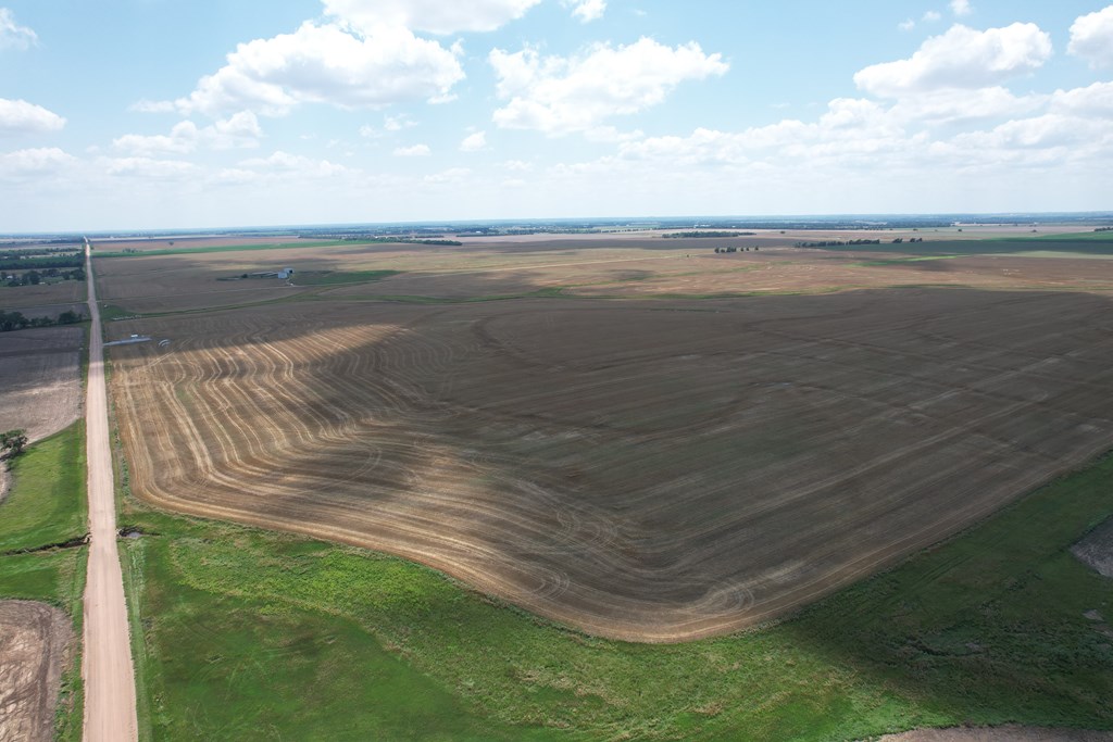 489 Frontier Road Mcpherson KS 67460