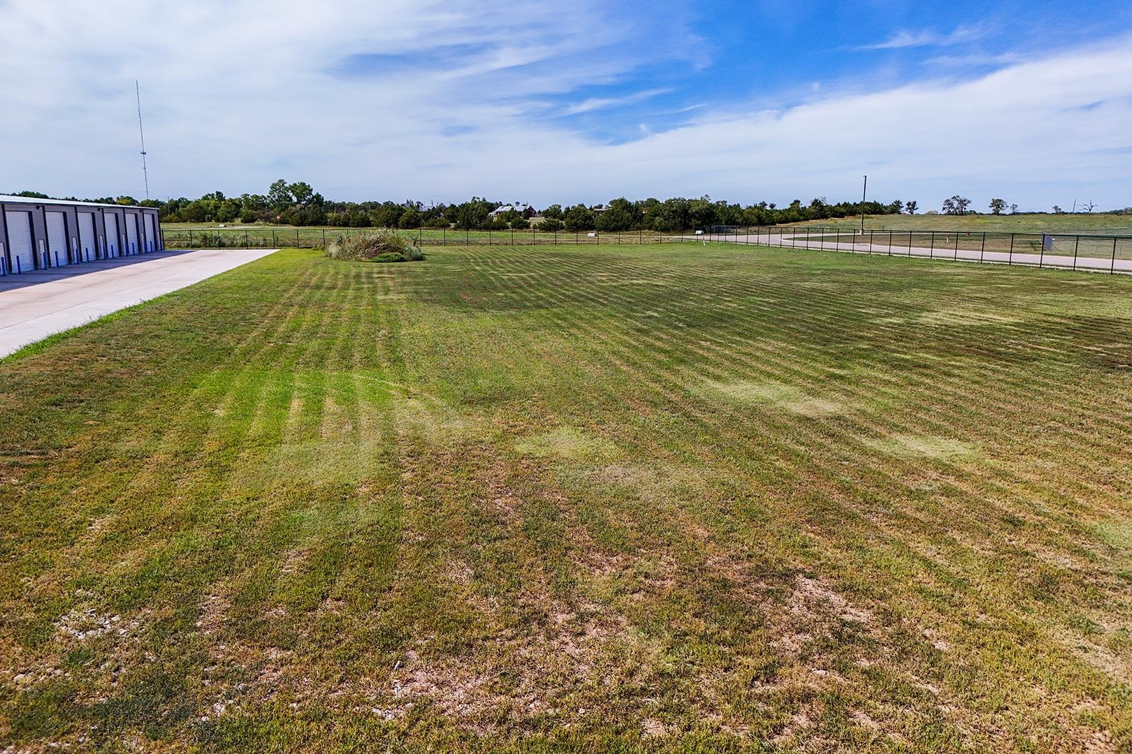 1.7+/- Acres On E Mason Drive Kechi KS 67067