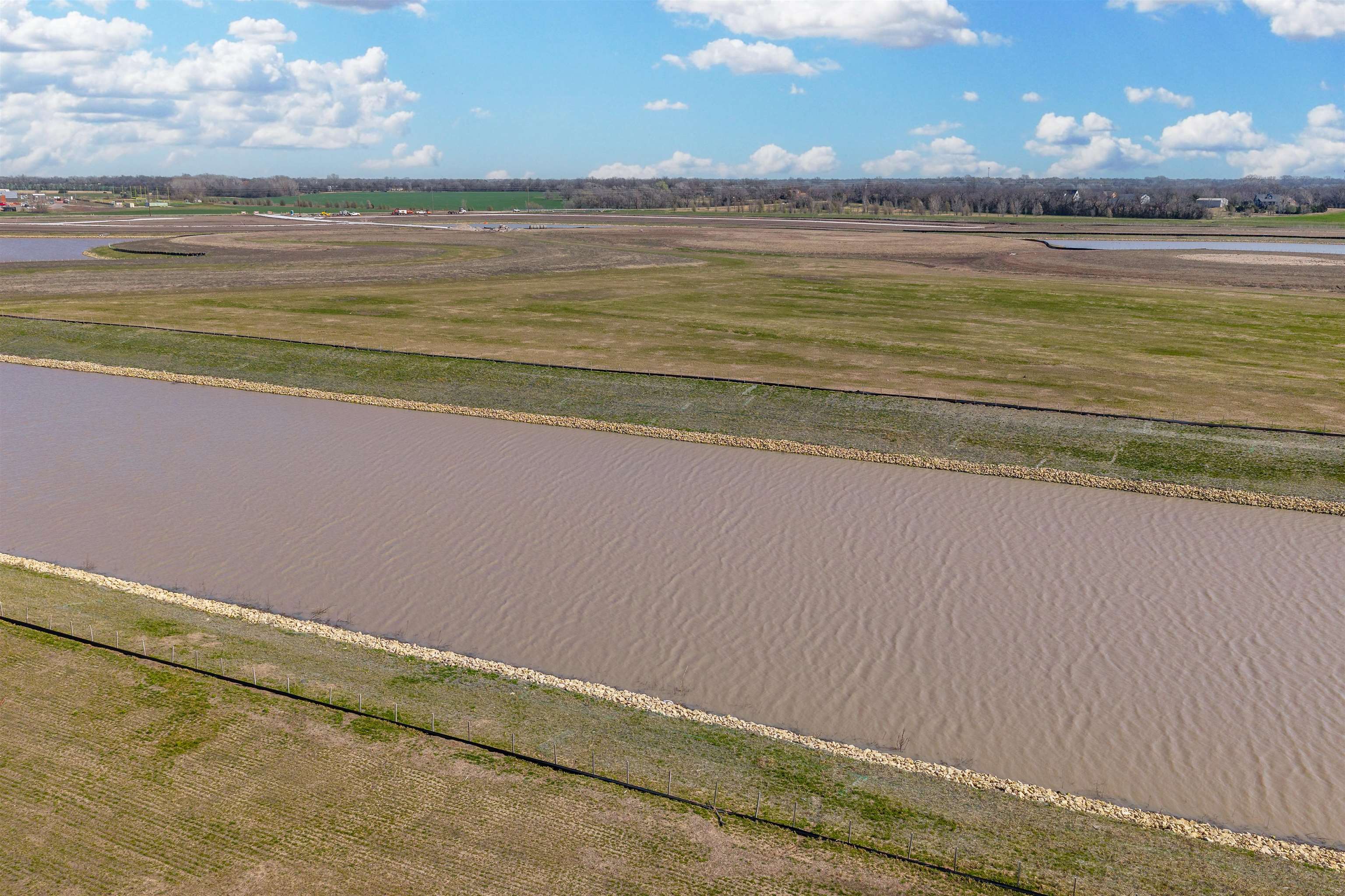 Lot 1 Blk B Harvest Place Addition Valley Center KS 67147