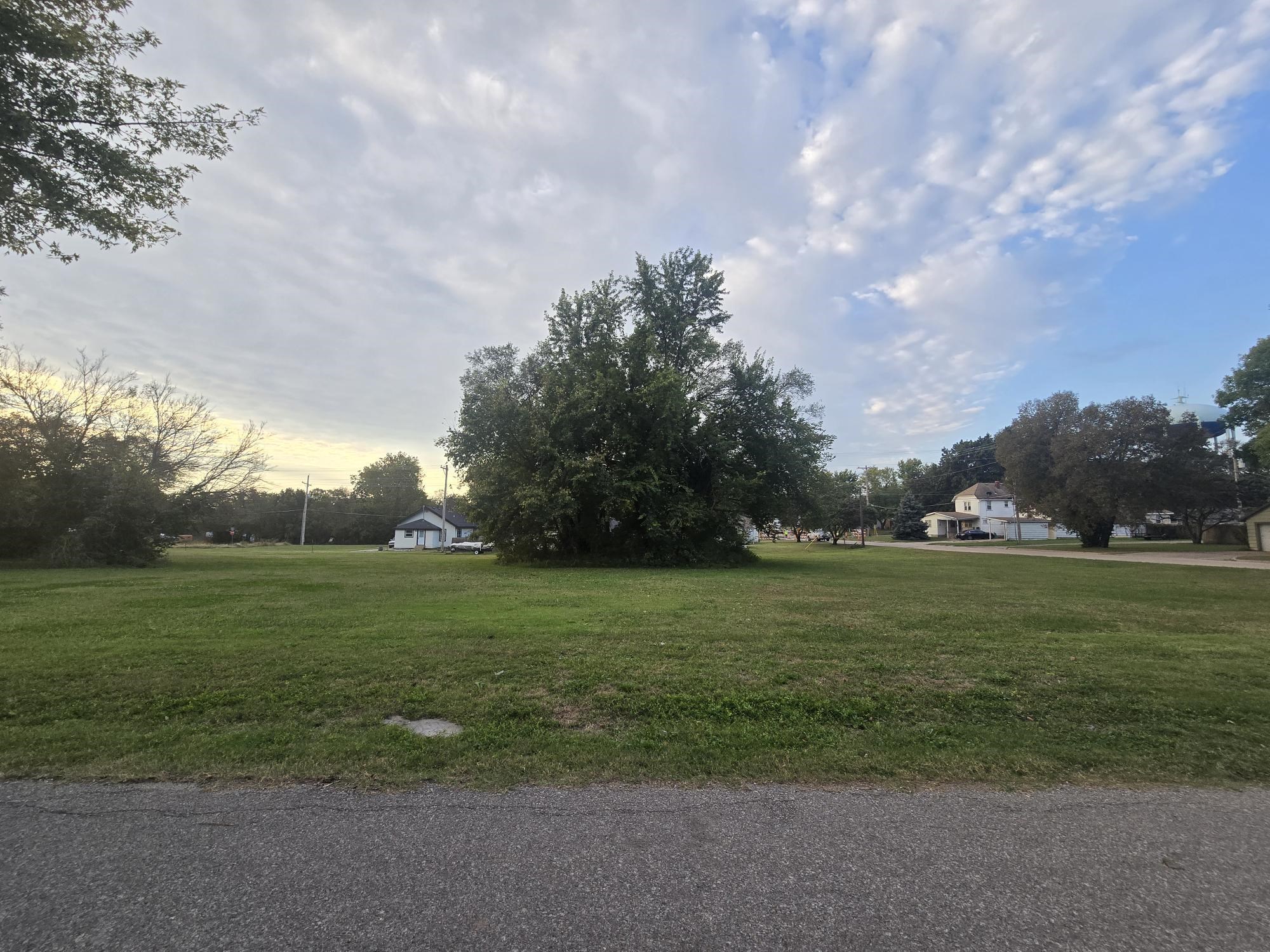 Lot 5 Ames Winfield KS 67156