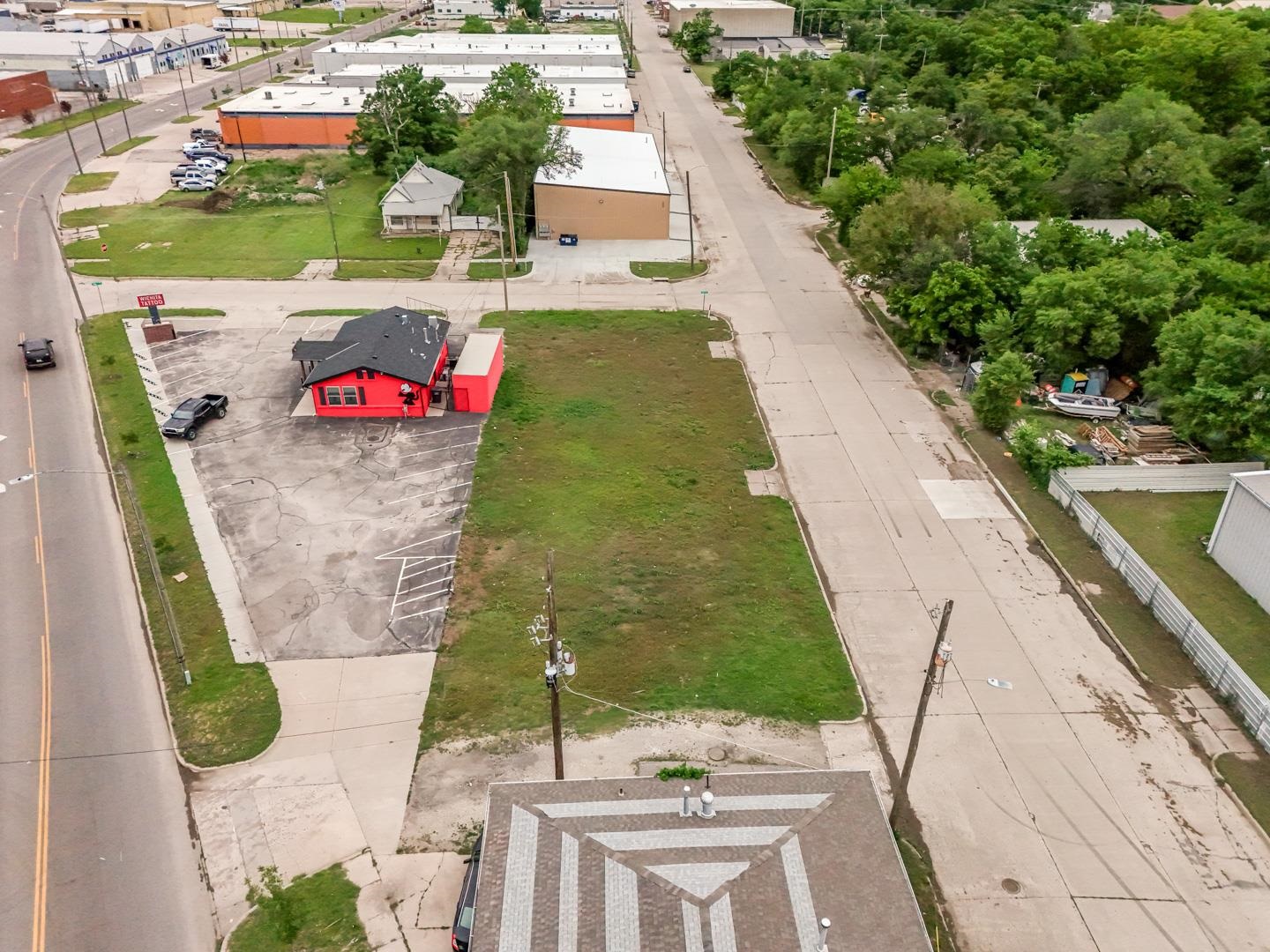 0.21+/- Acres N Washington Avenue Wichita KS 67214