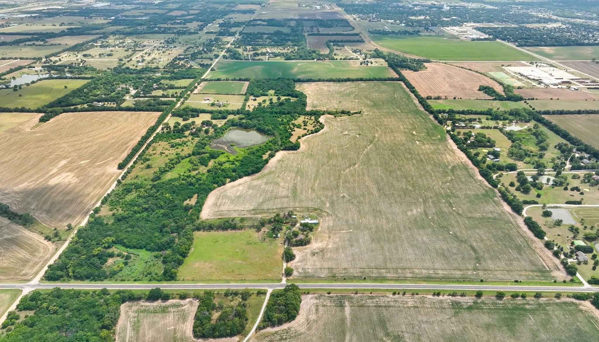 1501 W 101st Street N Valley Center KS 67147