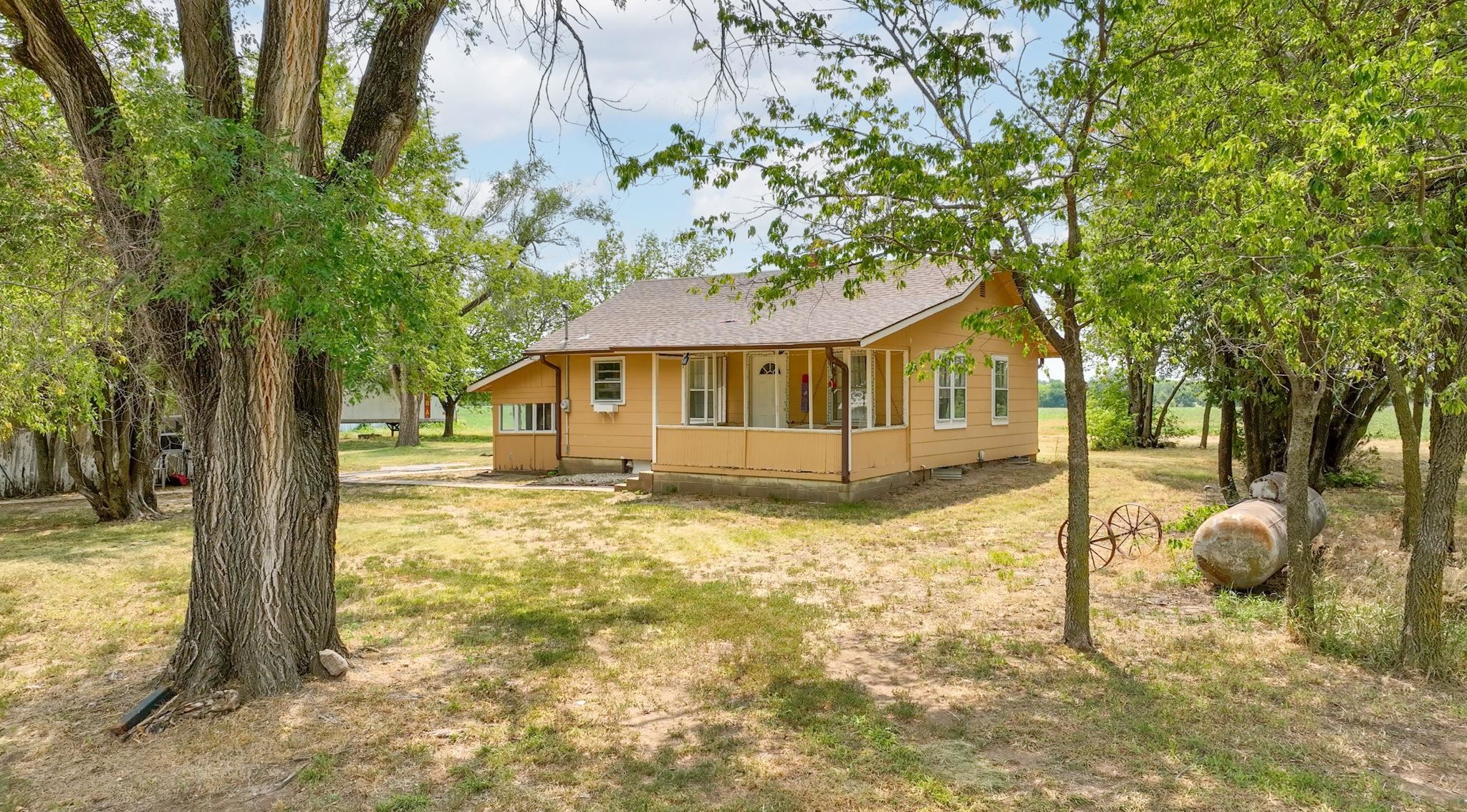 1501 W 101st Street N Valley Center KS 67147