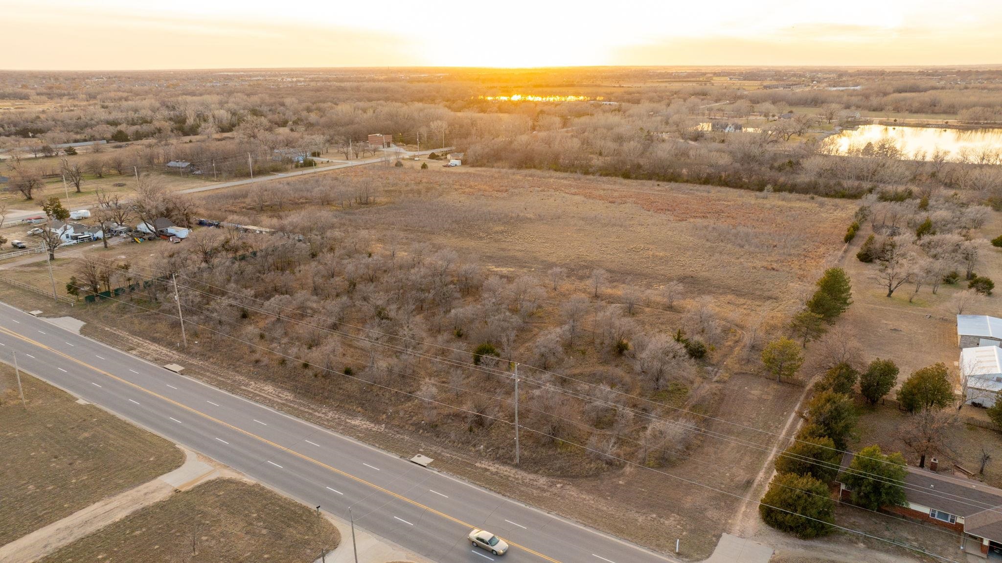 0000 N Ridge Road Wichita KS 67205