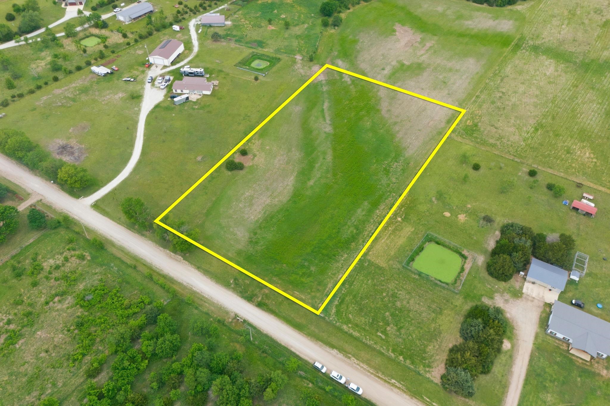 1632 E 140th Avenue N Mulvane KS 67110