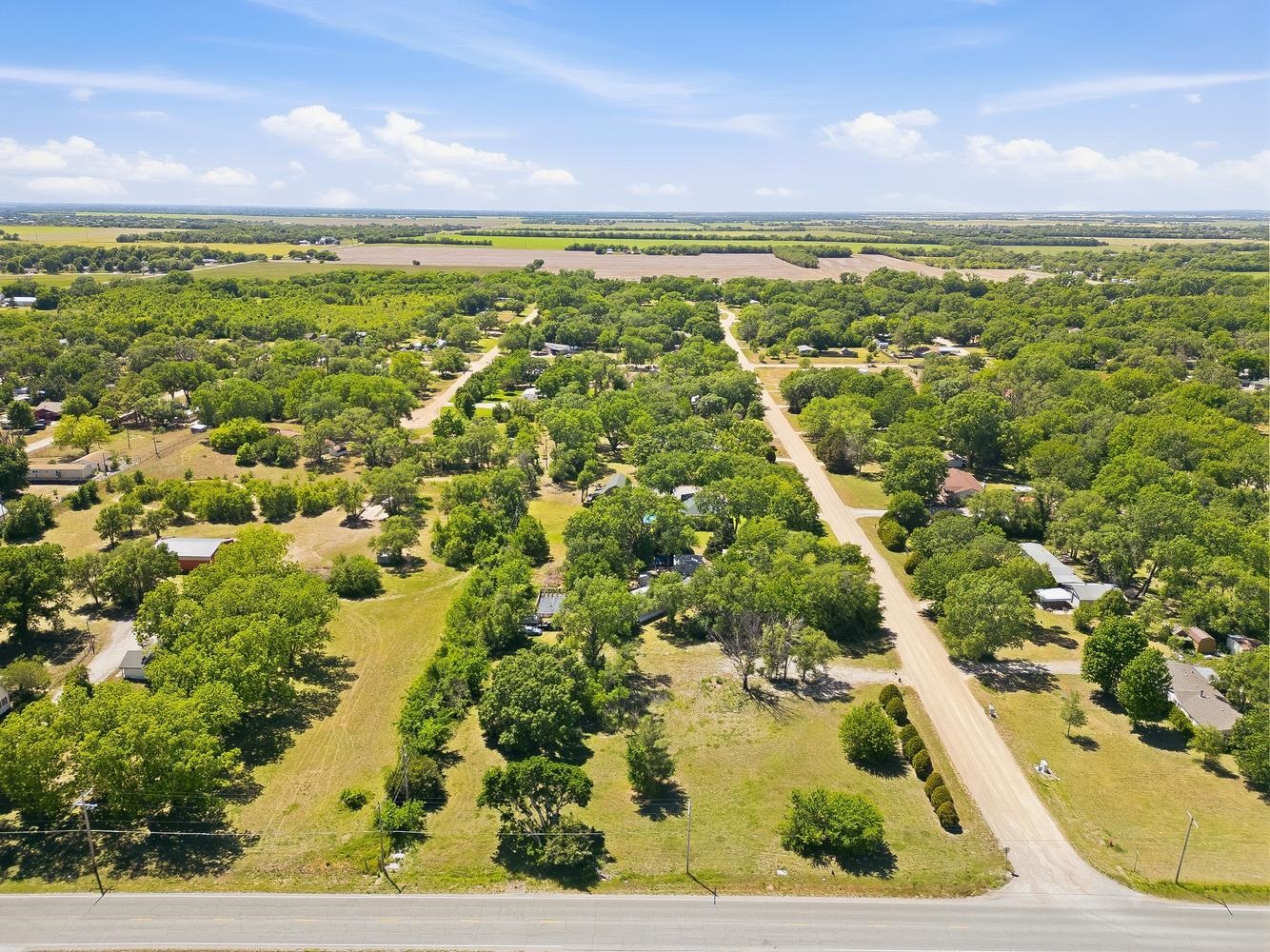 229 E Nicole Street Wichita KS 67060