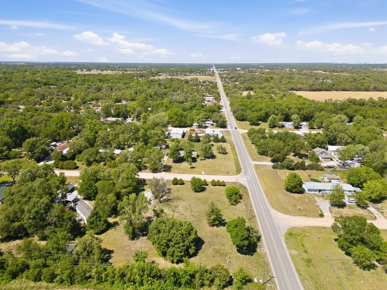 229 E Nicole Street Wichita KS 67060