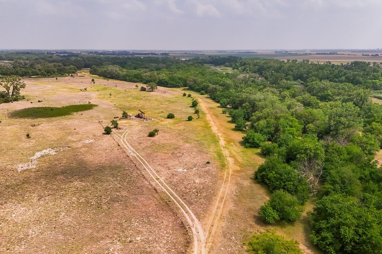 9111 E Long View Burrton KS 67020