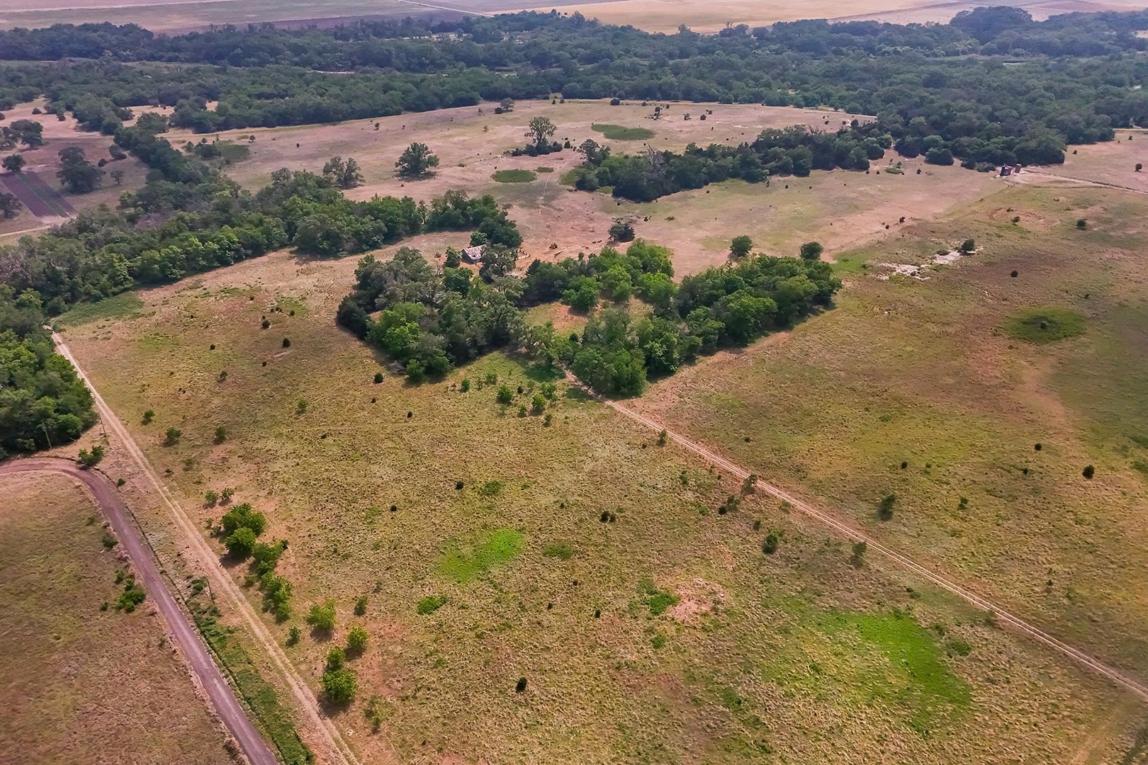 9111 E Long View Burrton KS 67020