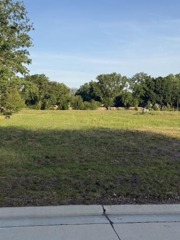 1109 Stutzman Circle Halstead KS 67056