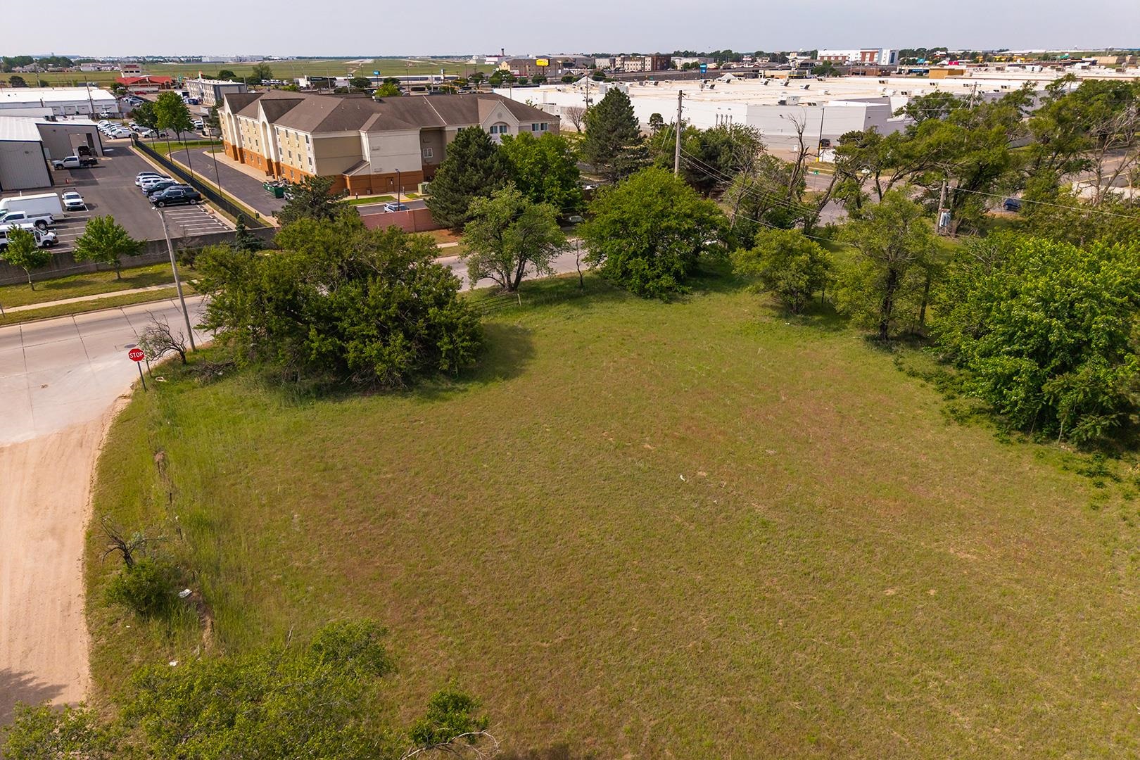 5922 W Taft Wichita KS 67209