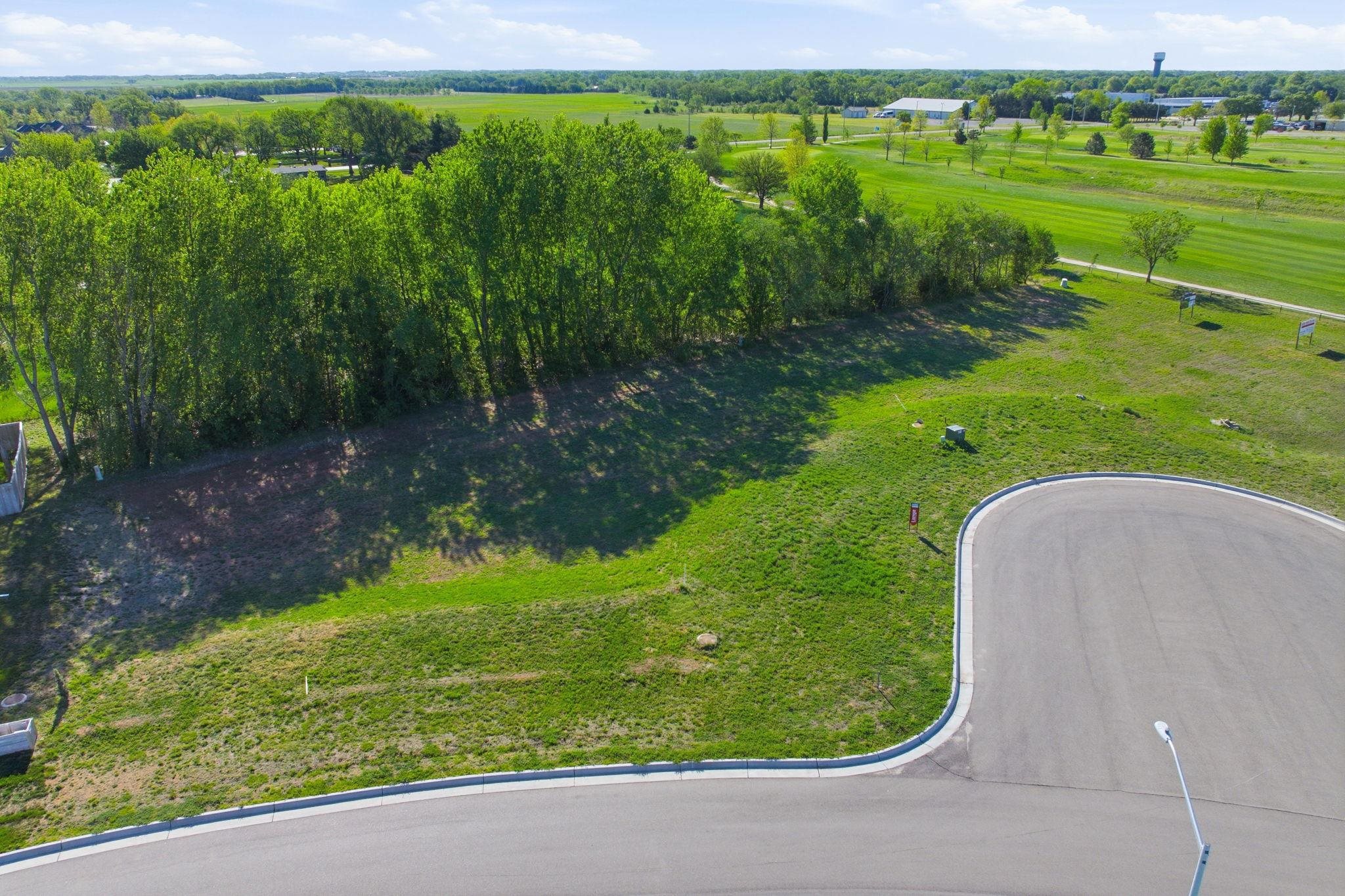 211 W Cherry Oaks Street Cheney KS 67025