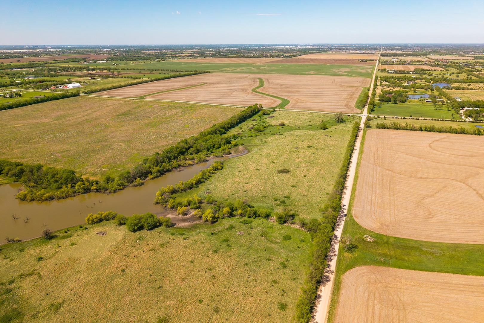 23+/- Acres E 47th Street S & S 127th Street E Derby KS 67037