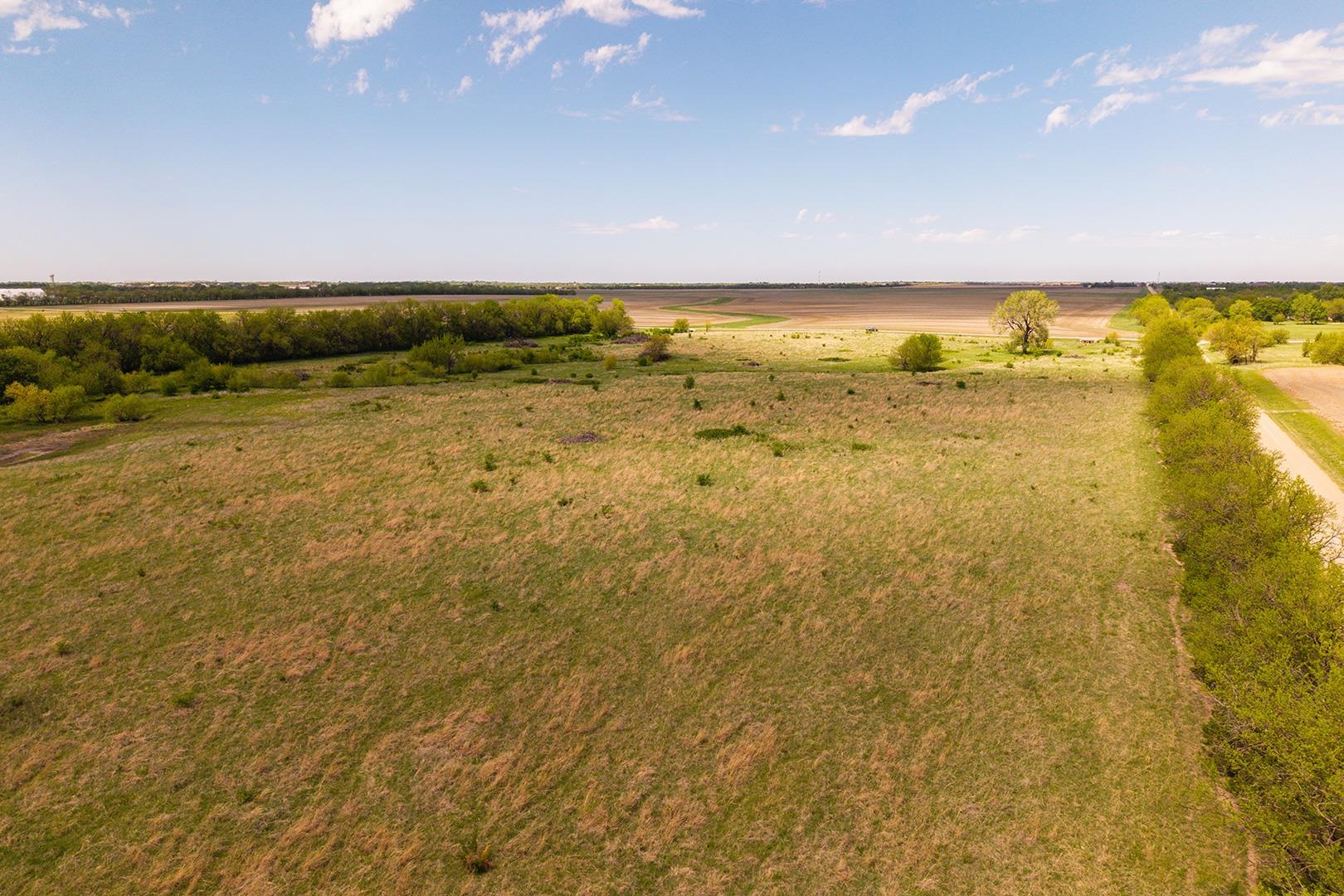 23+/- Acres E 47th Street S & S 127th Street E Derby KS 67037