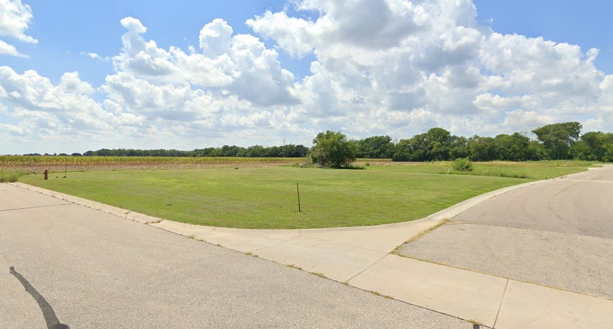 201 S Cottonwood Street Whitewater KS 67154