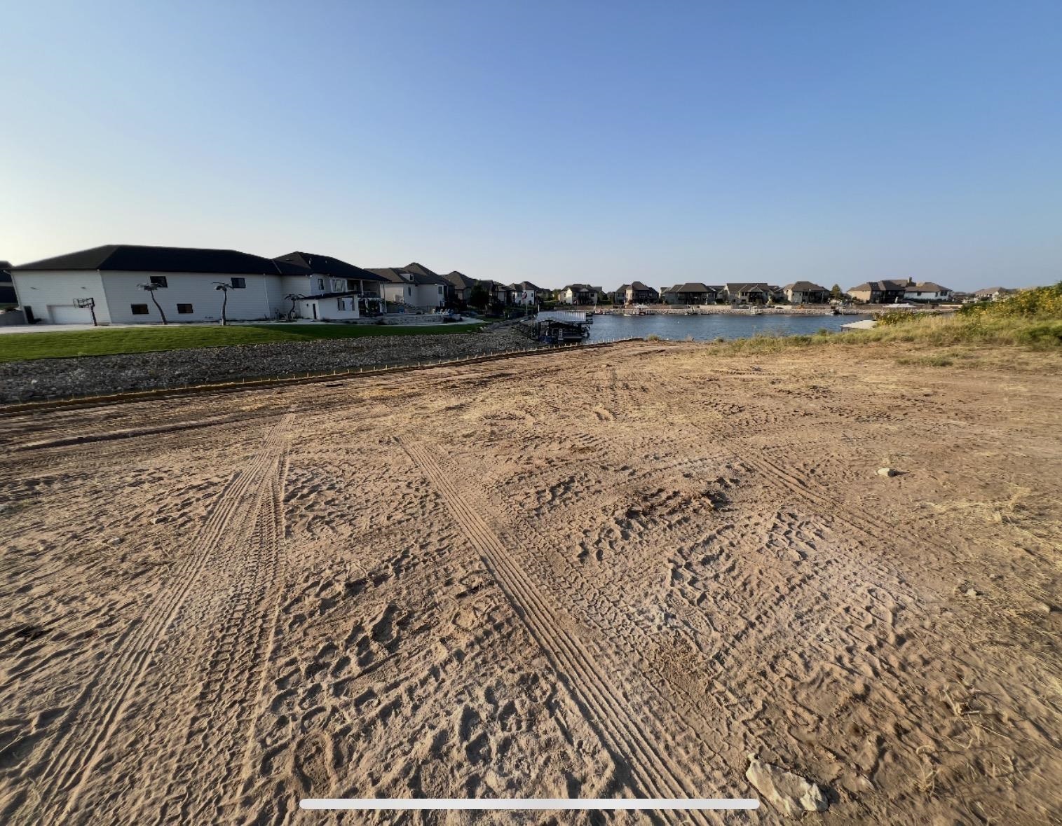 4524 W Shoreline Wichita KS 67205