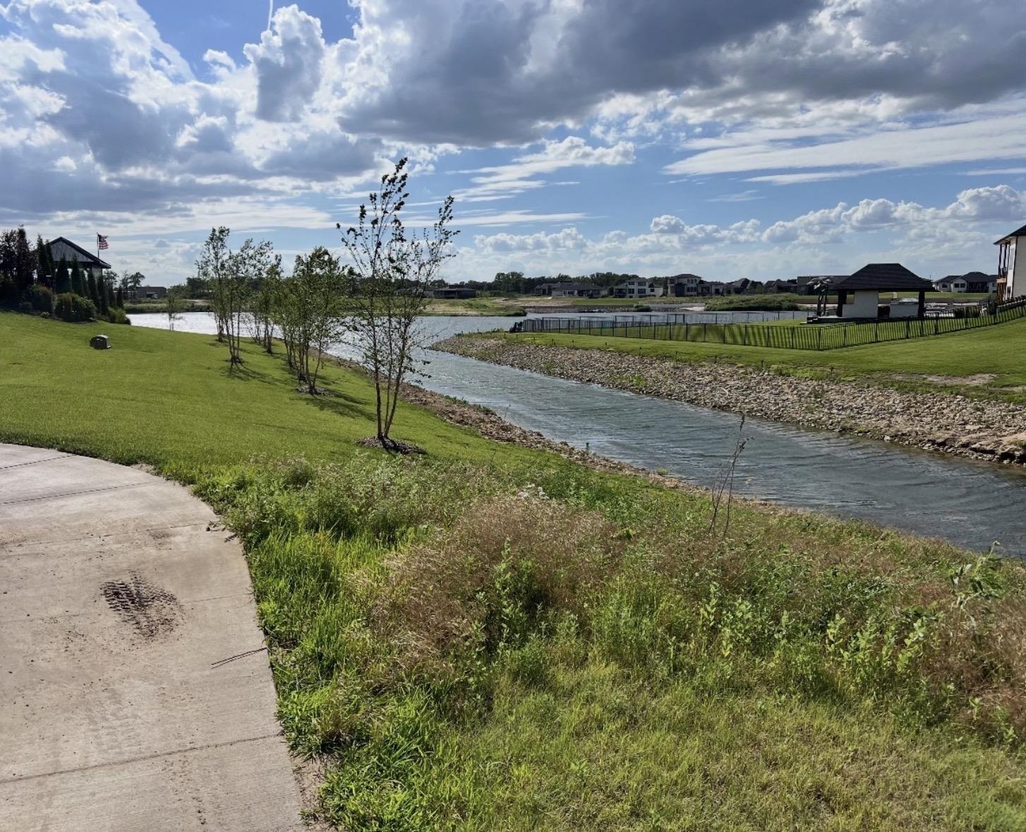 4524 W Shoreline Wichita KS 67205