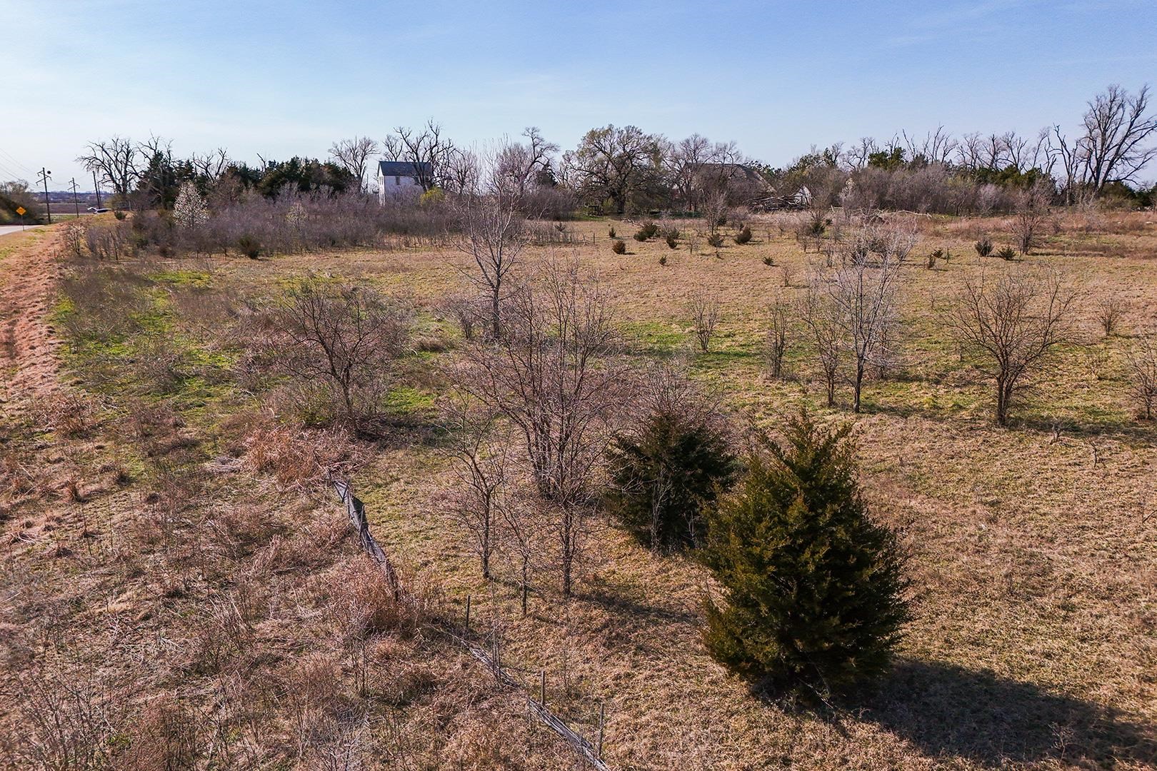 5+/- Acres E Ford Street Valley Center KS 67147