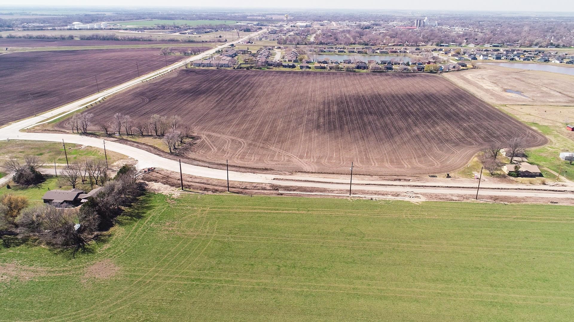 7945 N Seneca Street Valley Center KS 67147