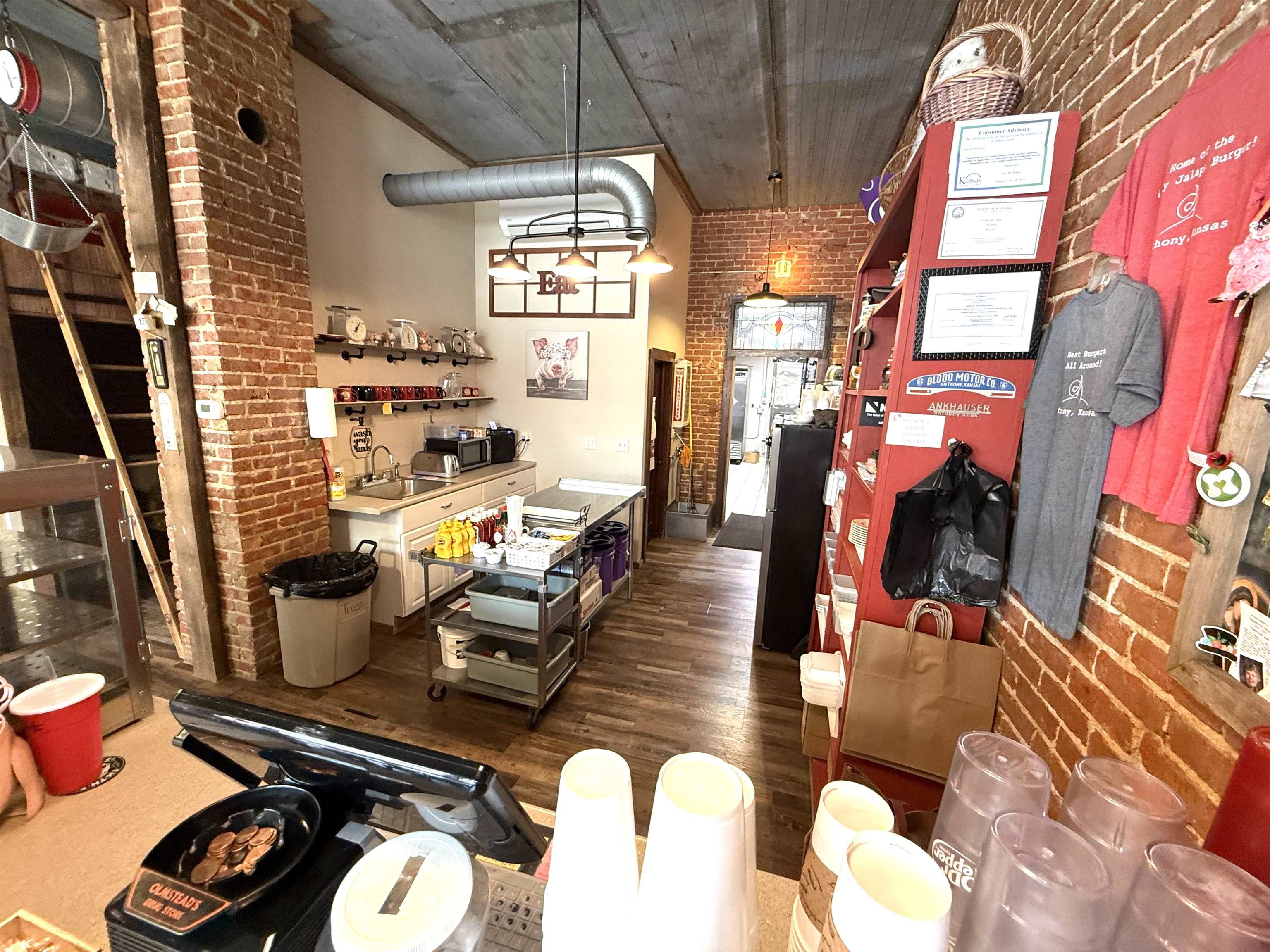 211 W Main Street Anthony KS 67003