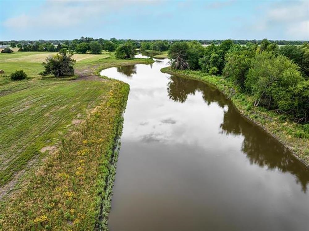 Lot 4 SW Grass Creek Lane Benton KS 67017