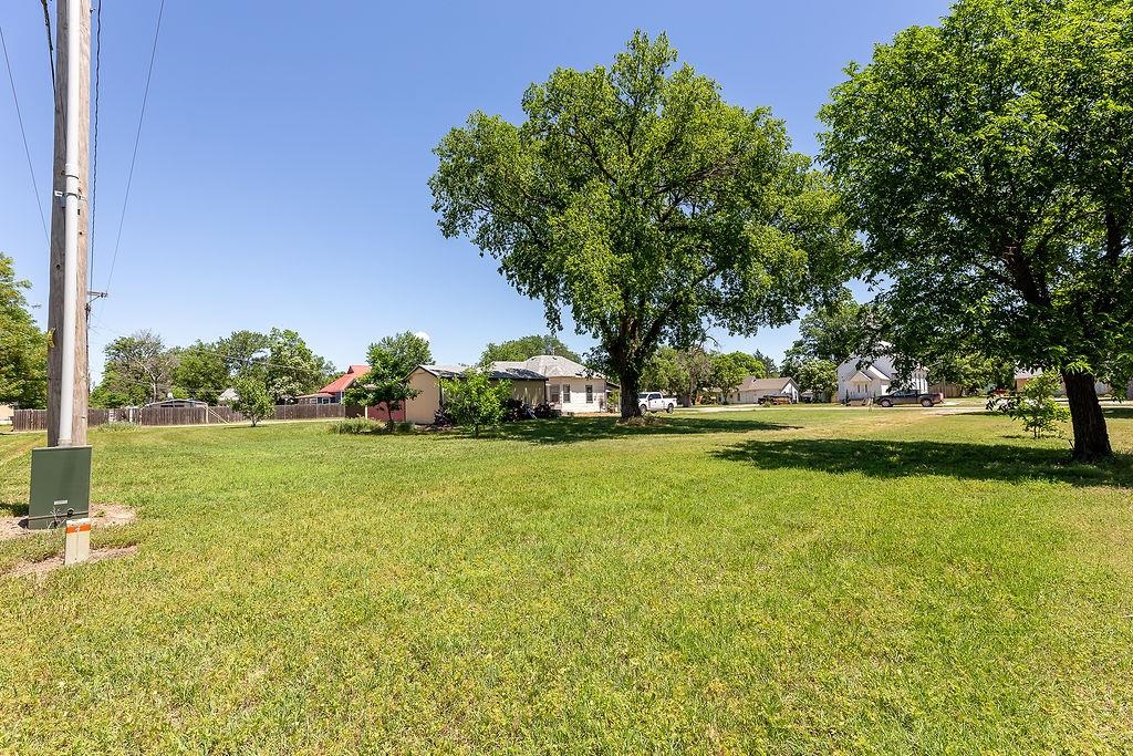 117 N Wichita Bentley KS 67016
