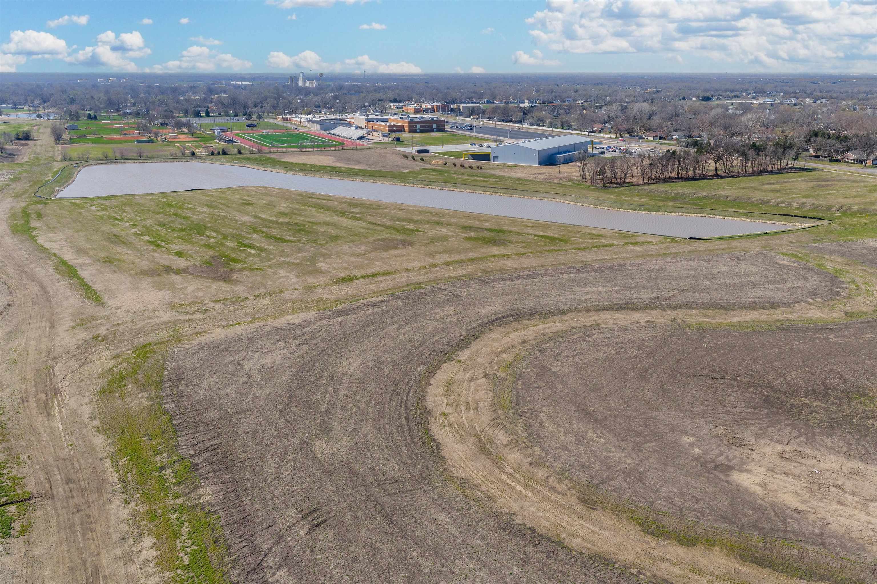 Lot 13 Blk B Harvest Place Addition Valley Center KS 67147