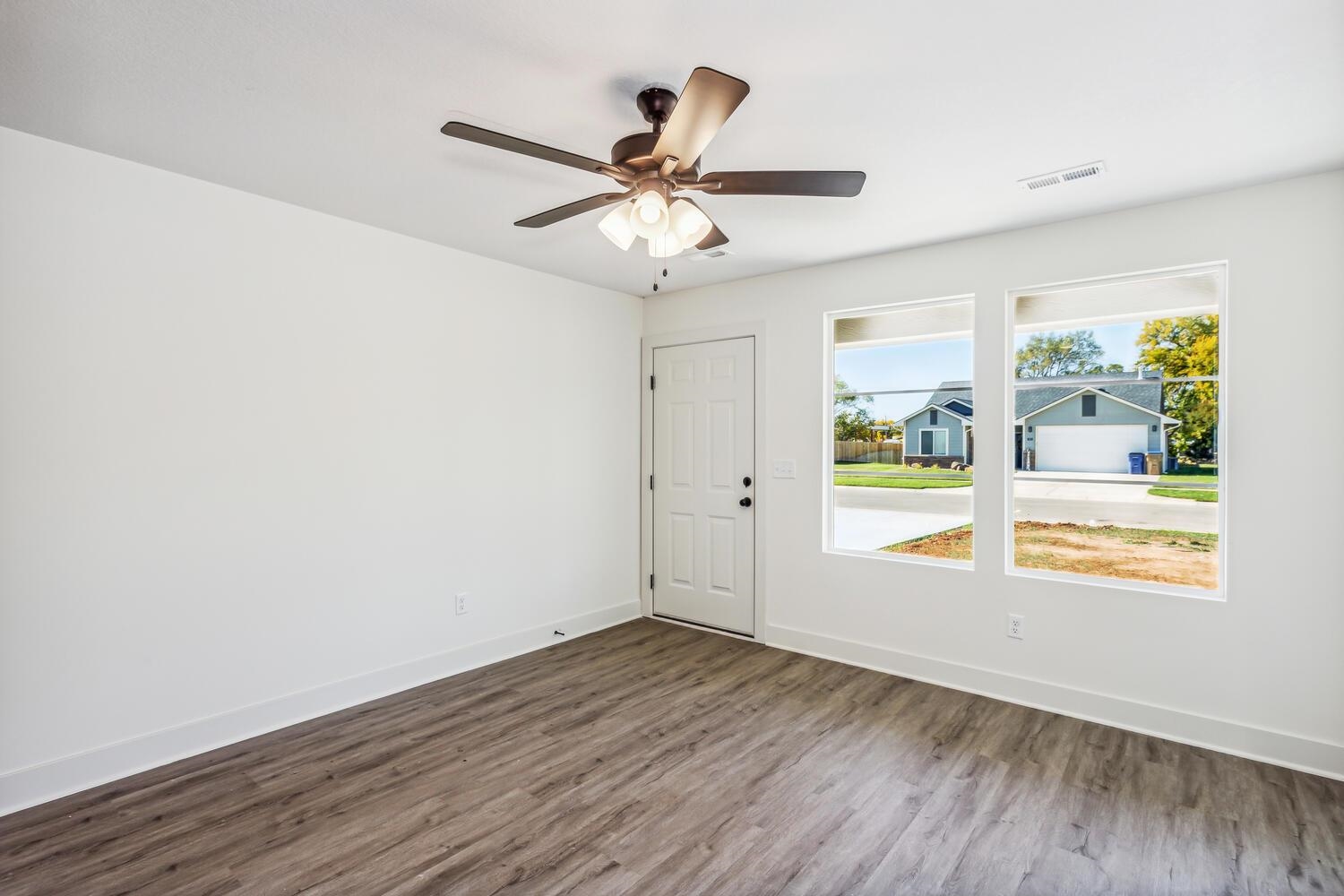 183 N Indian Lakes Dr & 5 Additional Clearwater KS 67026