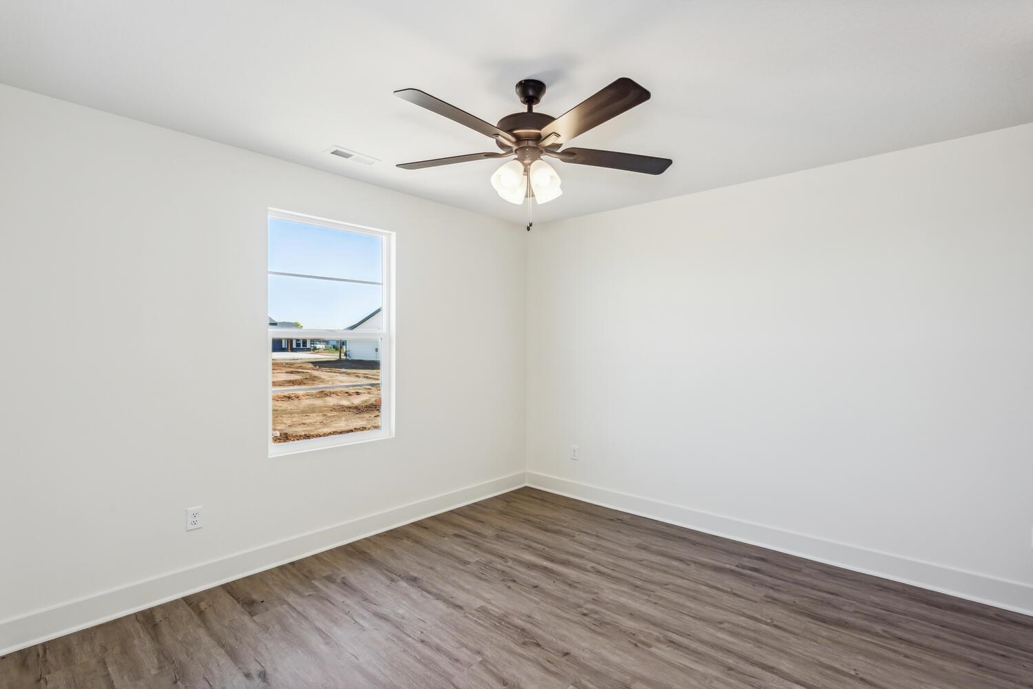 183 N Indian Lakes Dr & 5 Additional Clearwater KS 67026