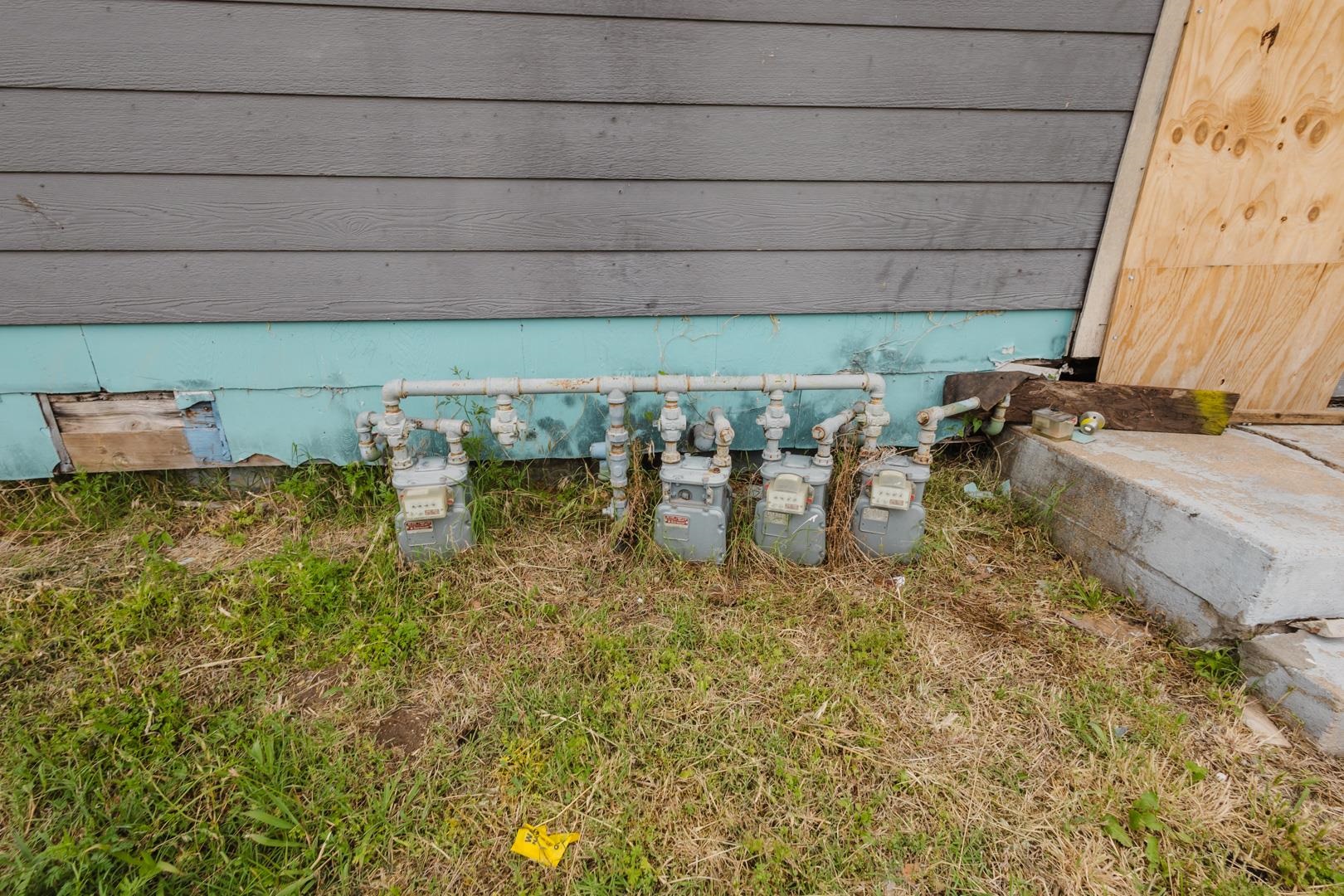 729 Sylvan Wichita KS 67218