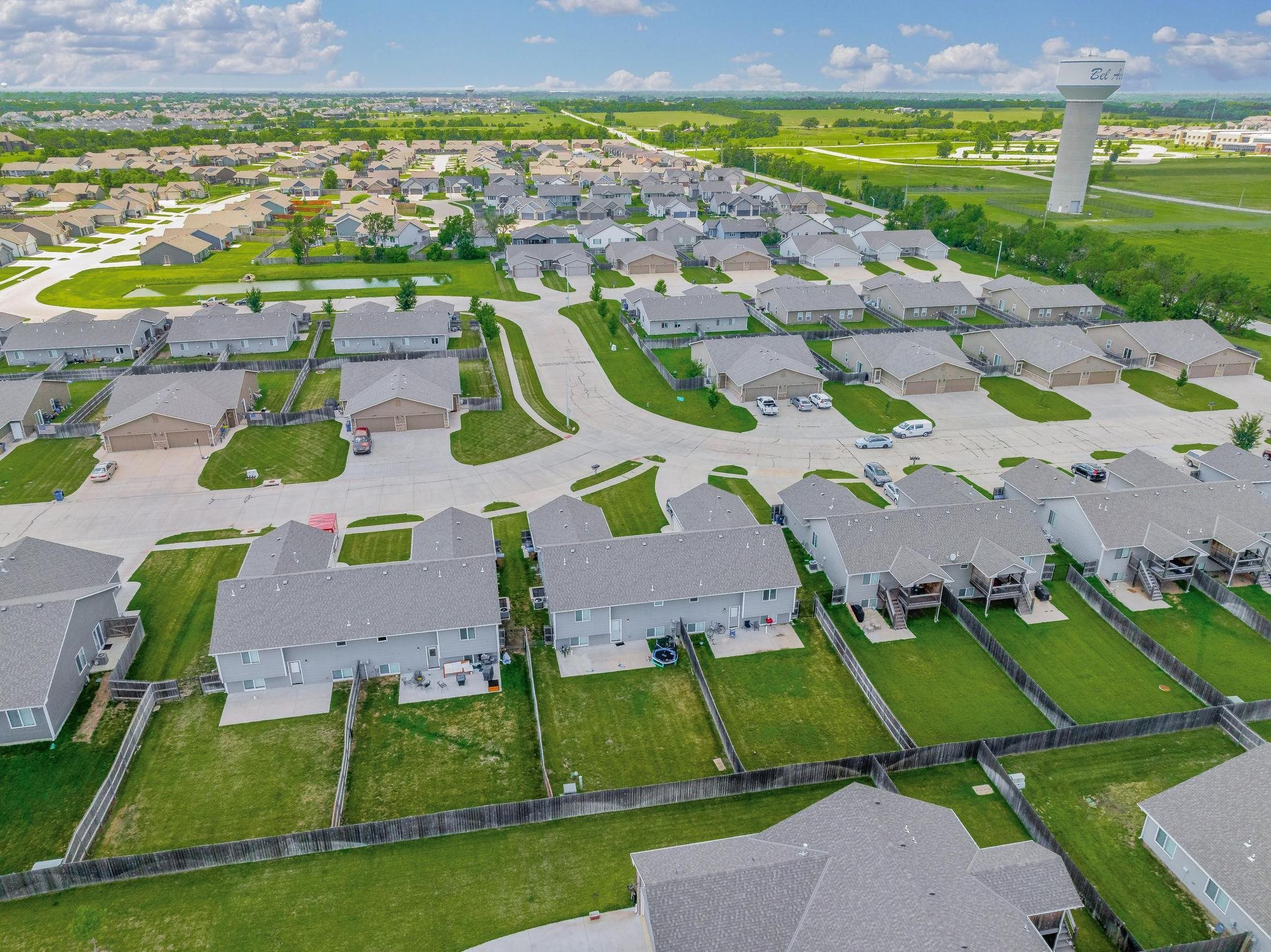 5326-5328 N Cypress Street Bel Aire KS 67226