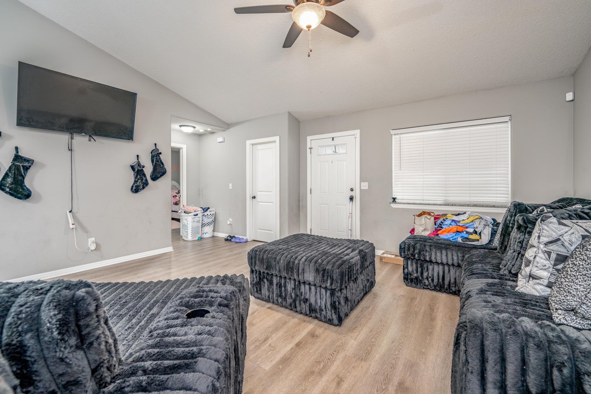 5326-5328 N Cypress Street Bel Aire KS 67226