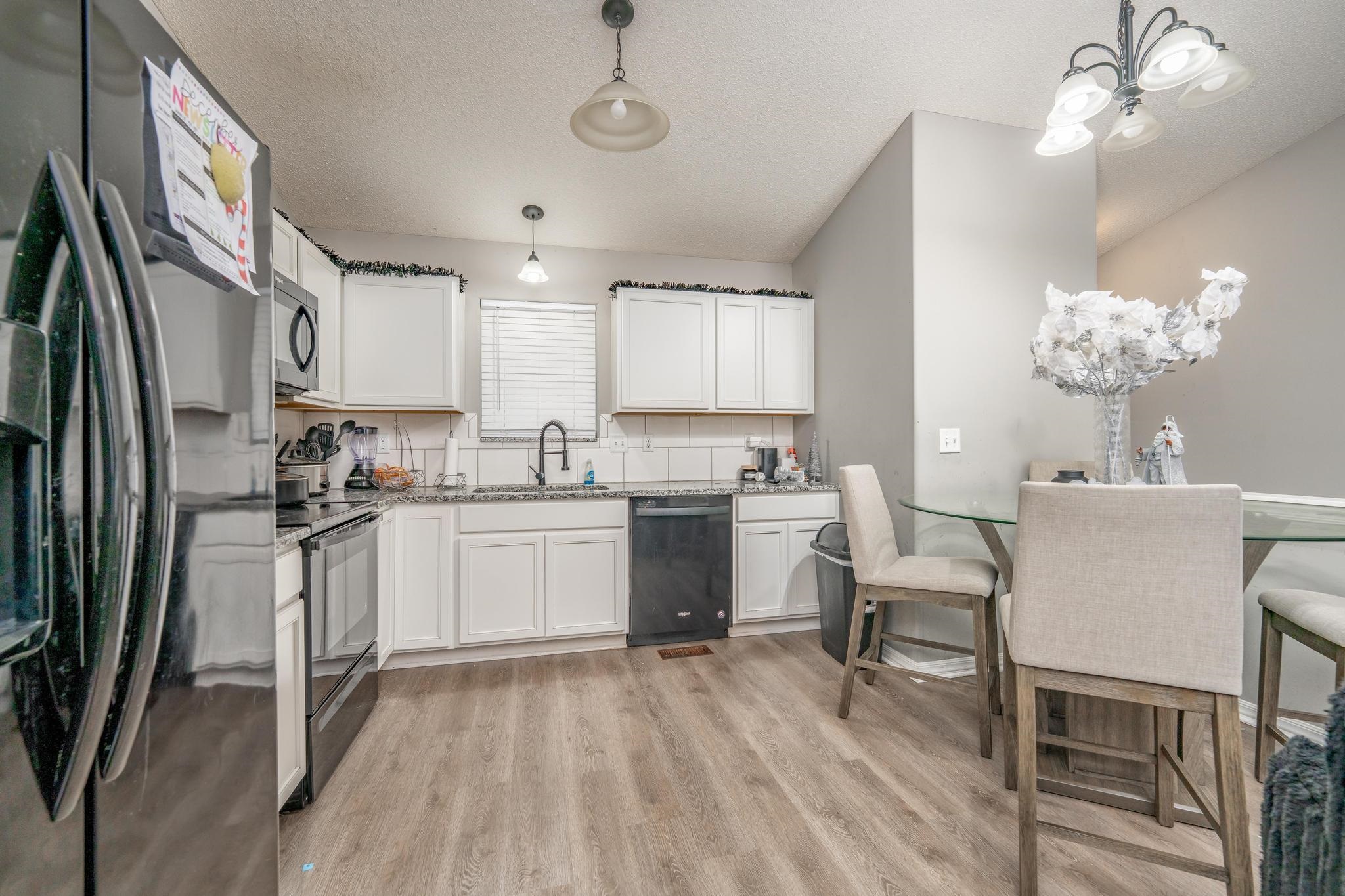 5326-5328 N Cypress Street Bel Aire KS 67226