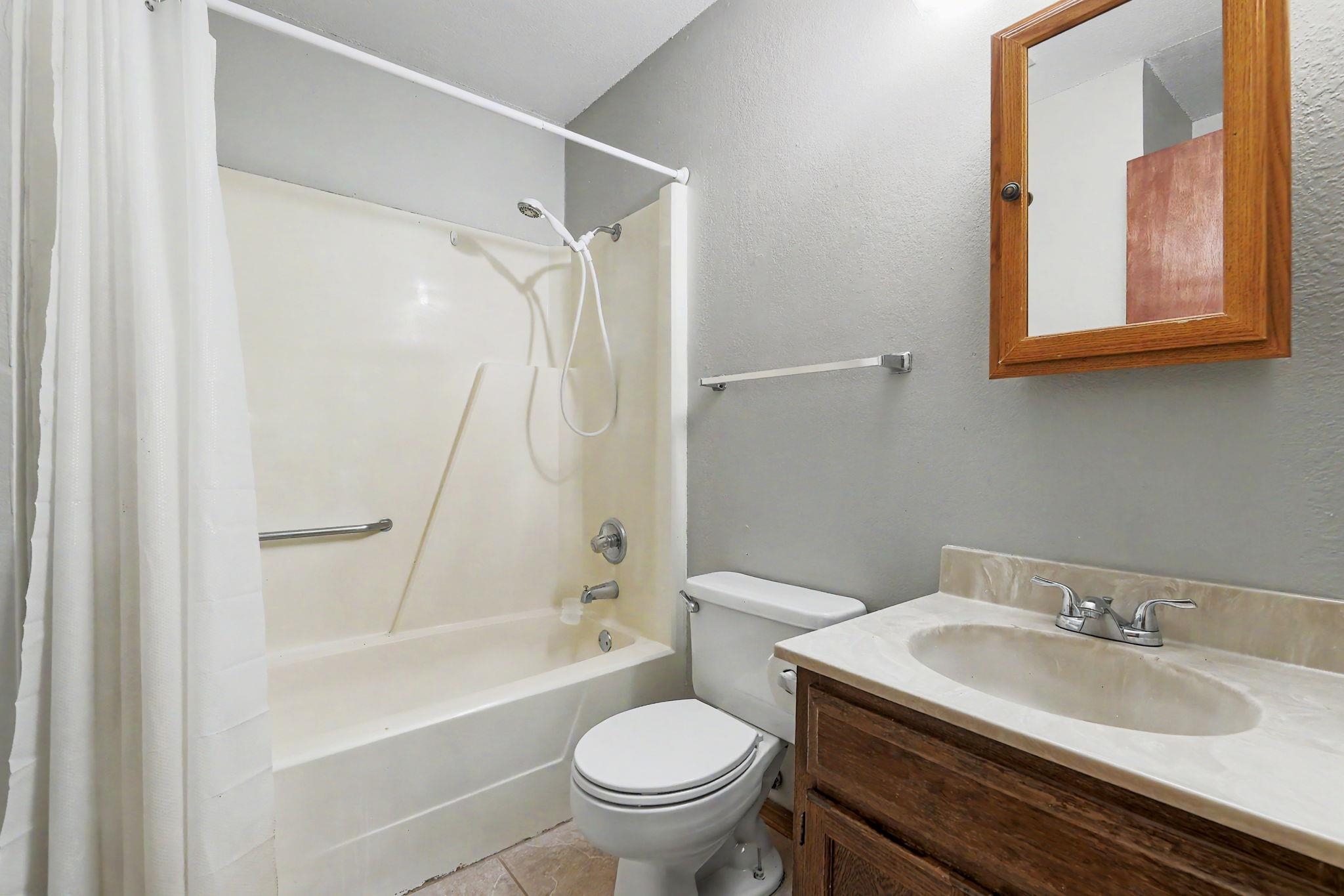 809-811 E 2nd Street Douglass KS 67039