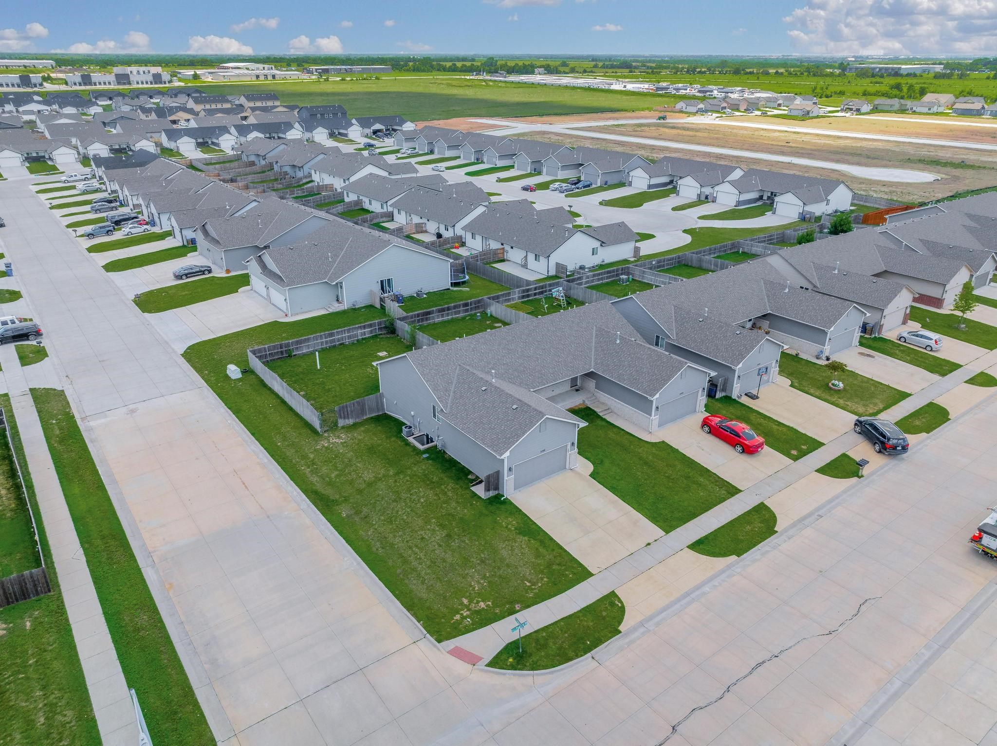 5286-5288 N Cypress Street Bel Aire KS 67226