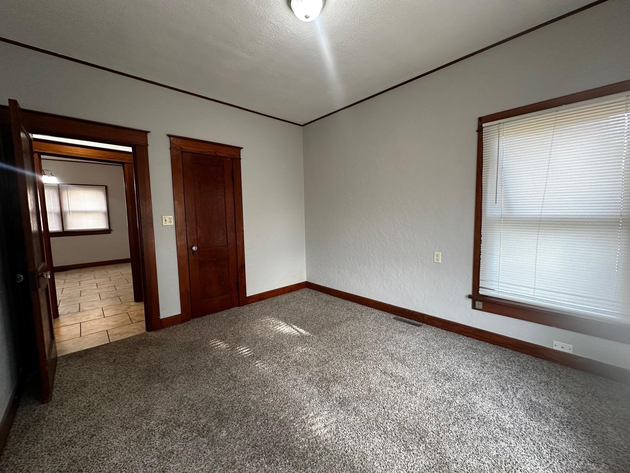308 E 5th Avenue Arkansas City KS 67005