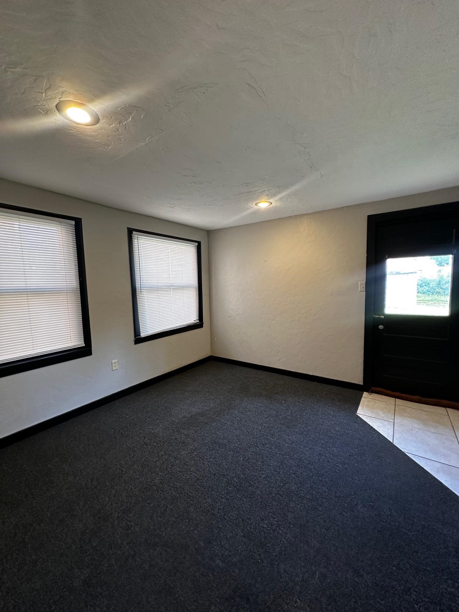 308 E 5th Avenue Arkansas City KS 67005