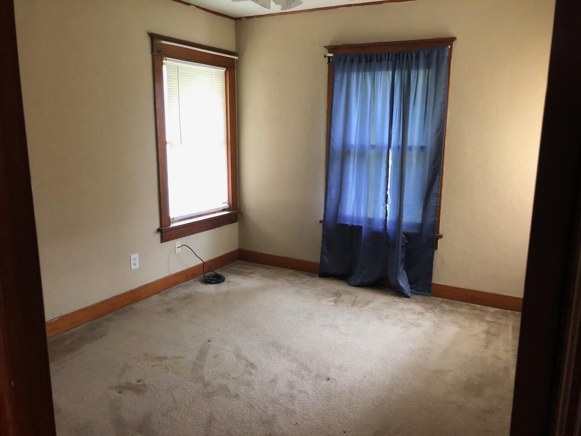 308 E 5th Avenue Arkansas City KS 67005