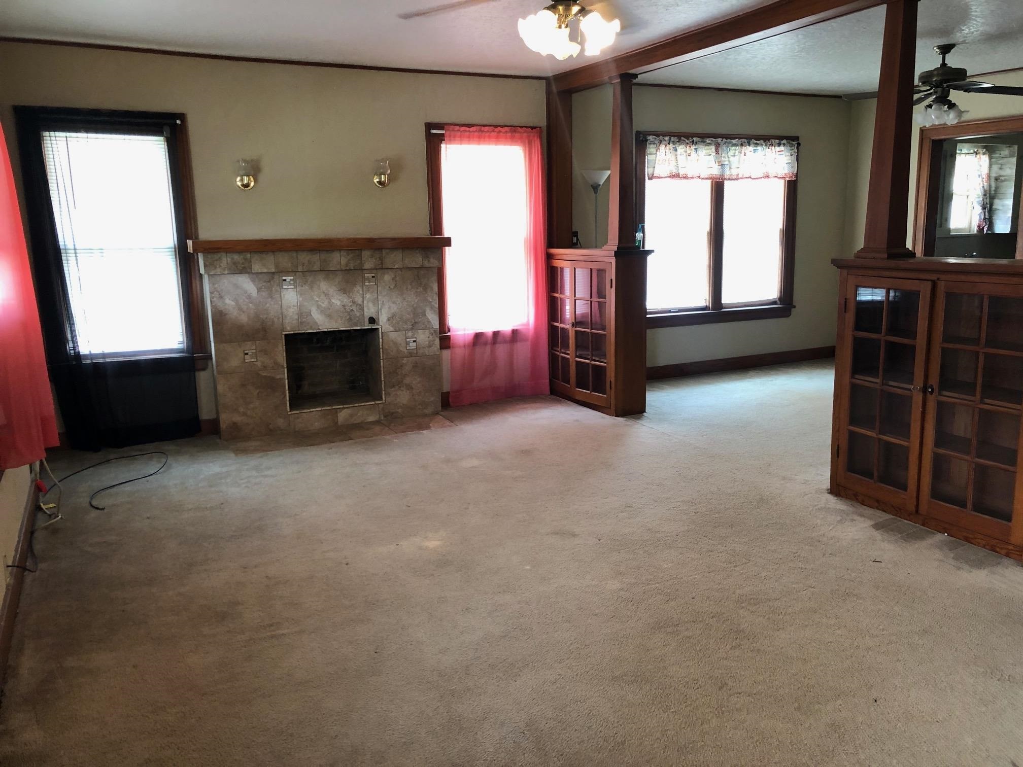 308 E 5th Avenue Arkansas City KS 67005