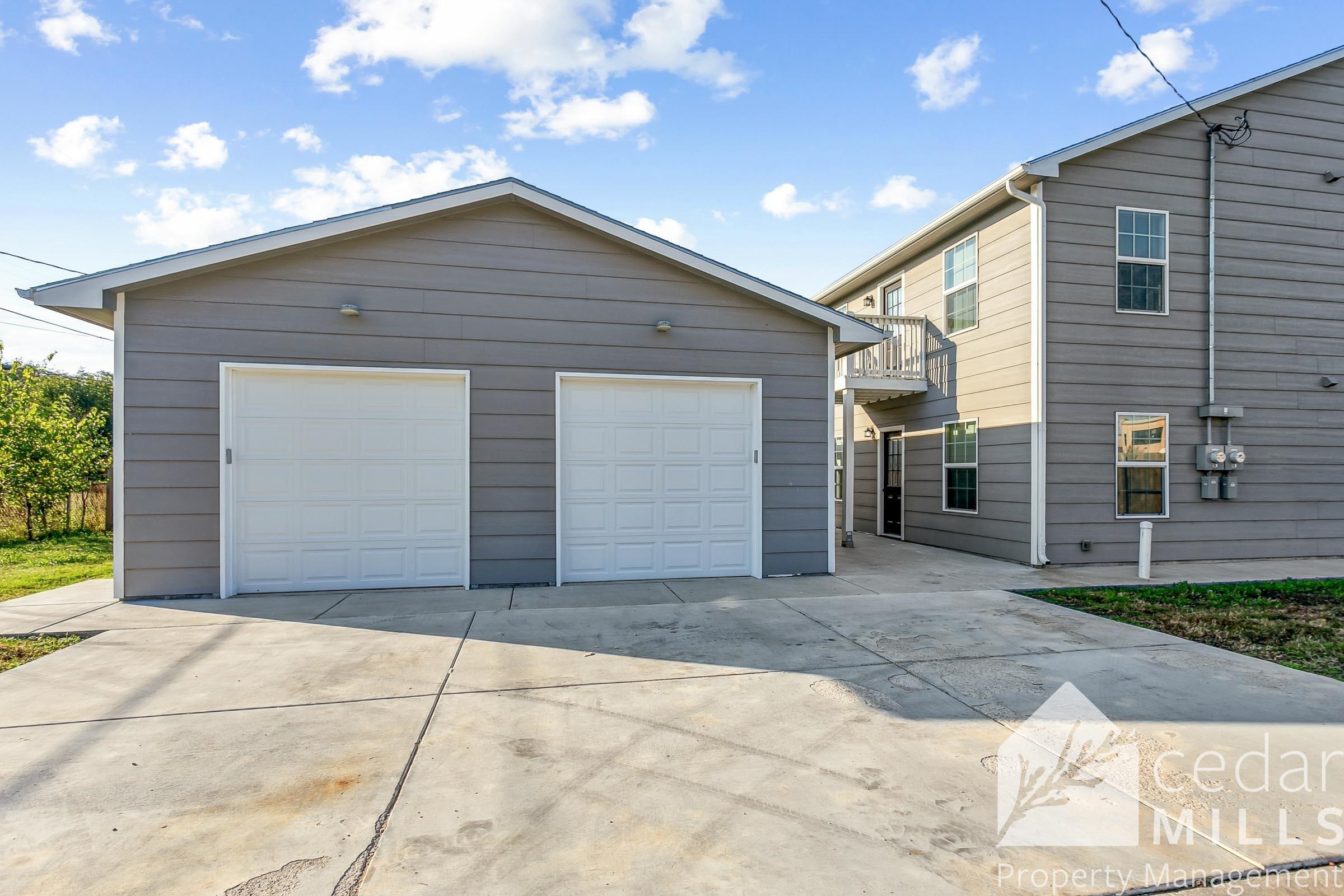 502 S Meridian Avenue Wichita KS 67213